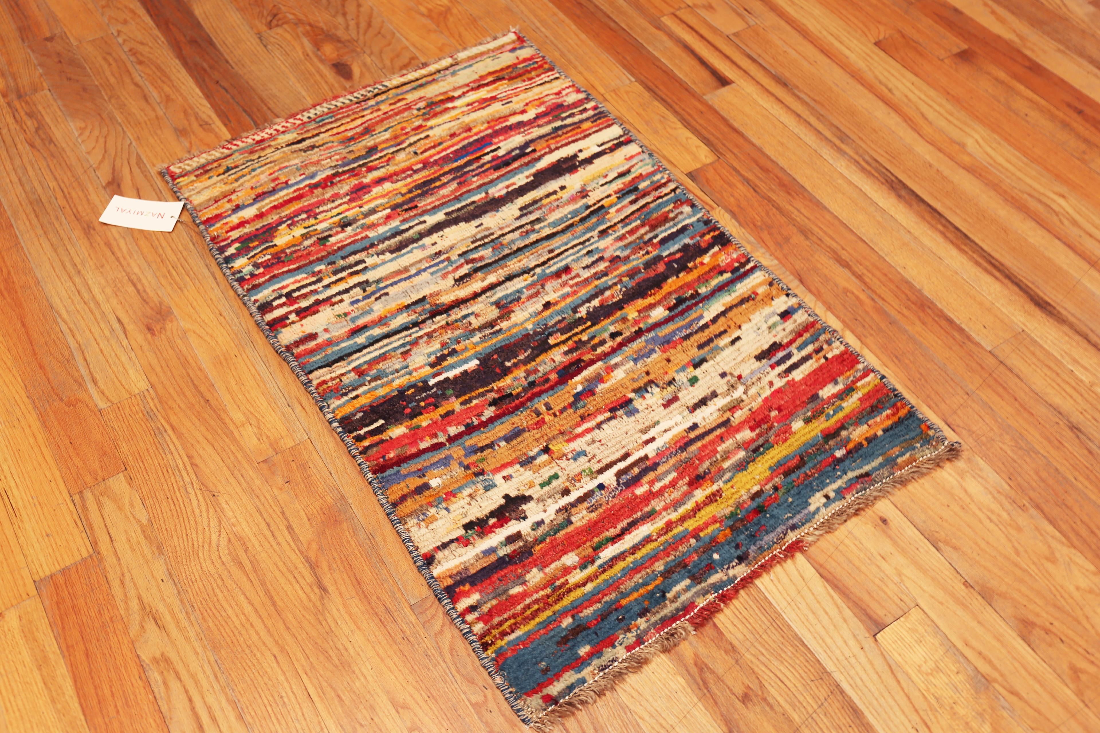 Tribale Nazmiyal Collection Vintage Persian Gabbeh Rug 2 ft 6 in x 4 ft in vendita