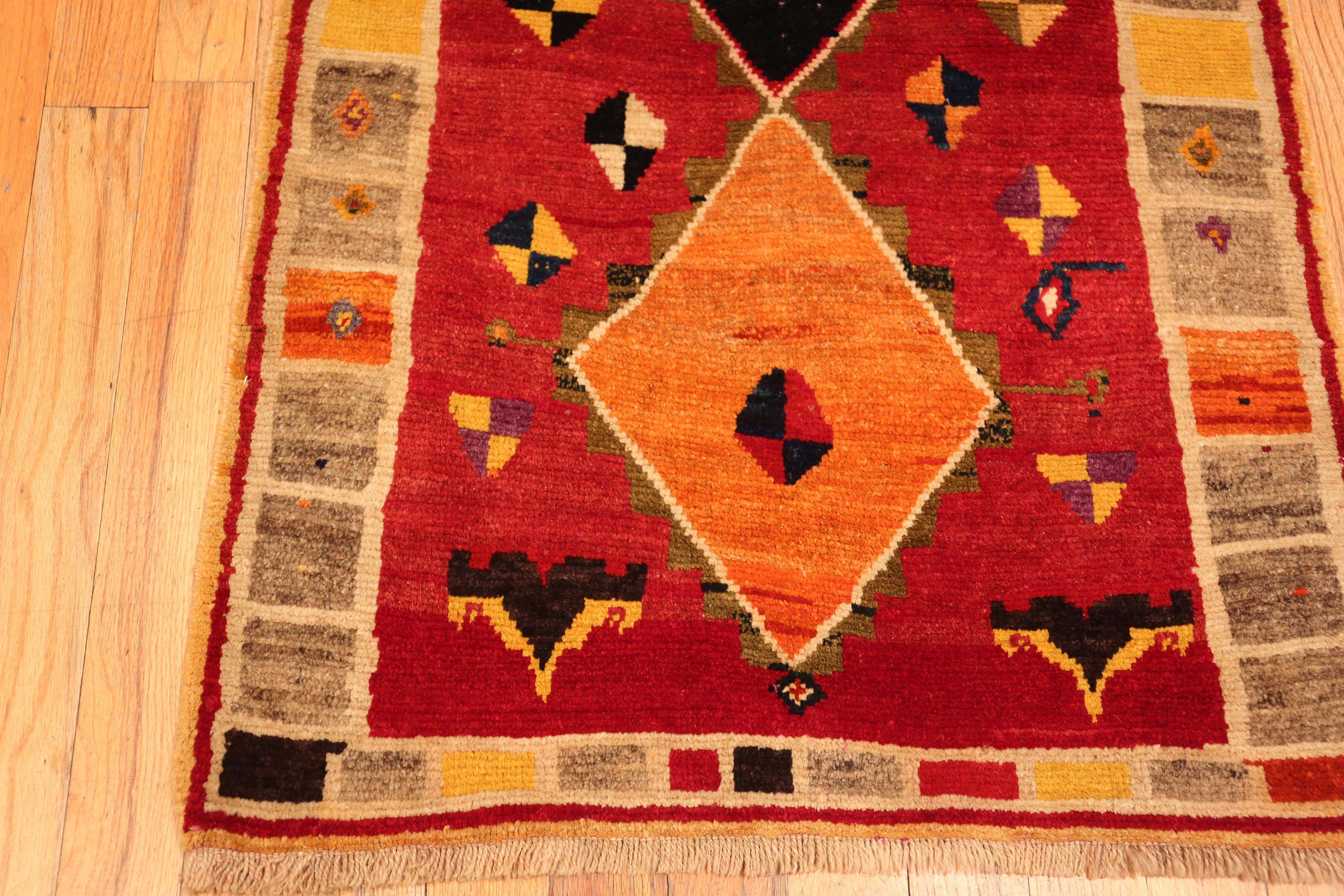 Nazmiyal Collection Alfombra Persa Gabbeh Vintage 2 pies 9 pulgadas x 5 pies Lana en venta