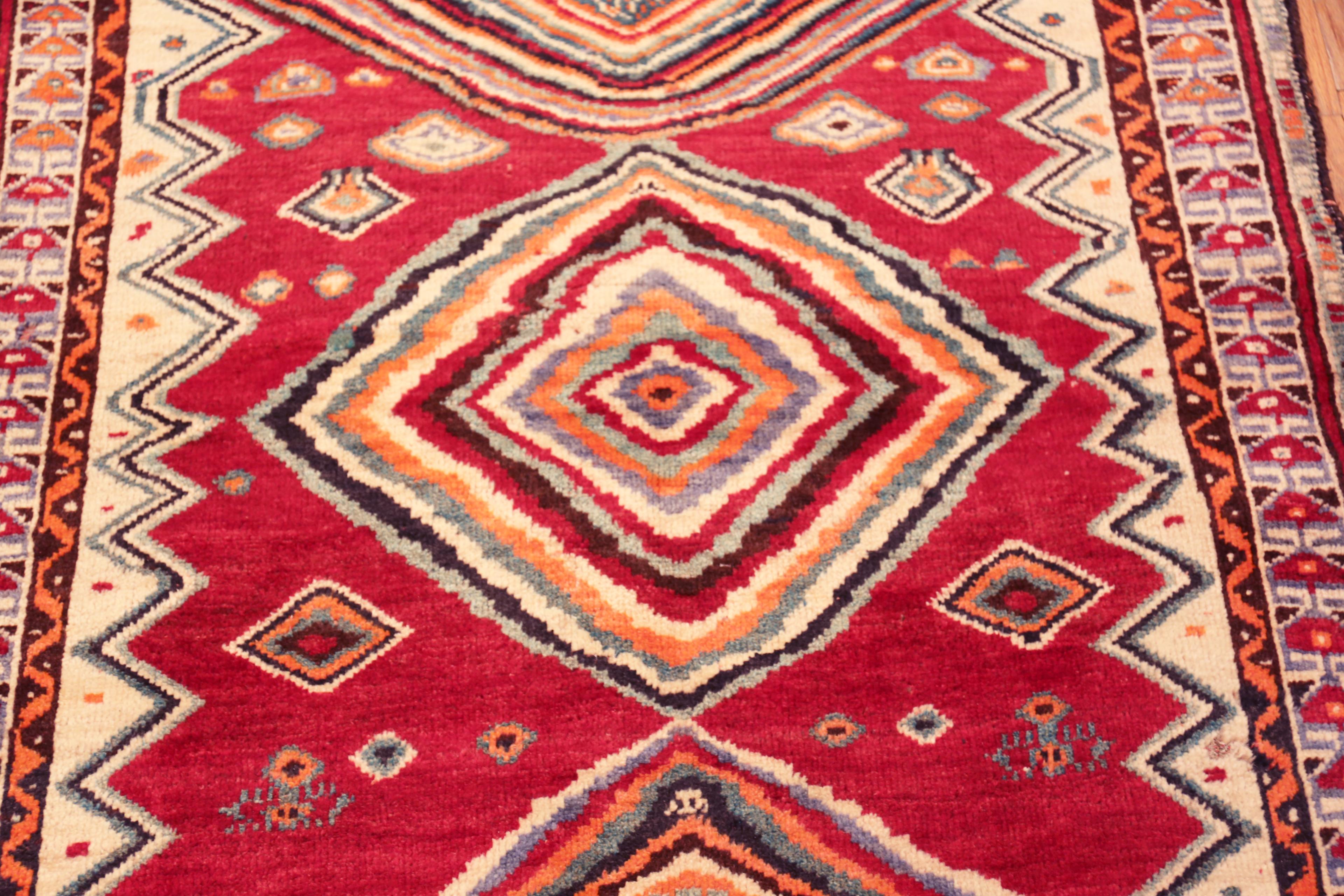 Persiano Tappeto Nazmiyal Collection Vintage Persian Gabbeh 3 ft 9 in x 6 ft 1 in in vendita