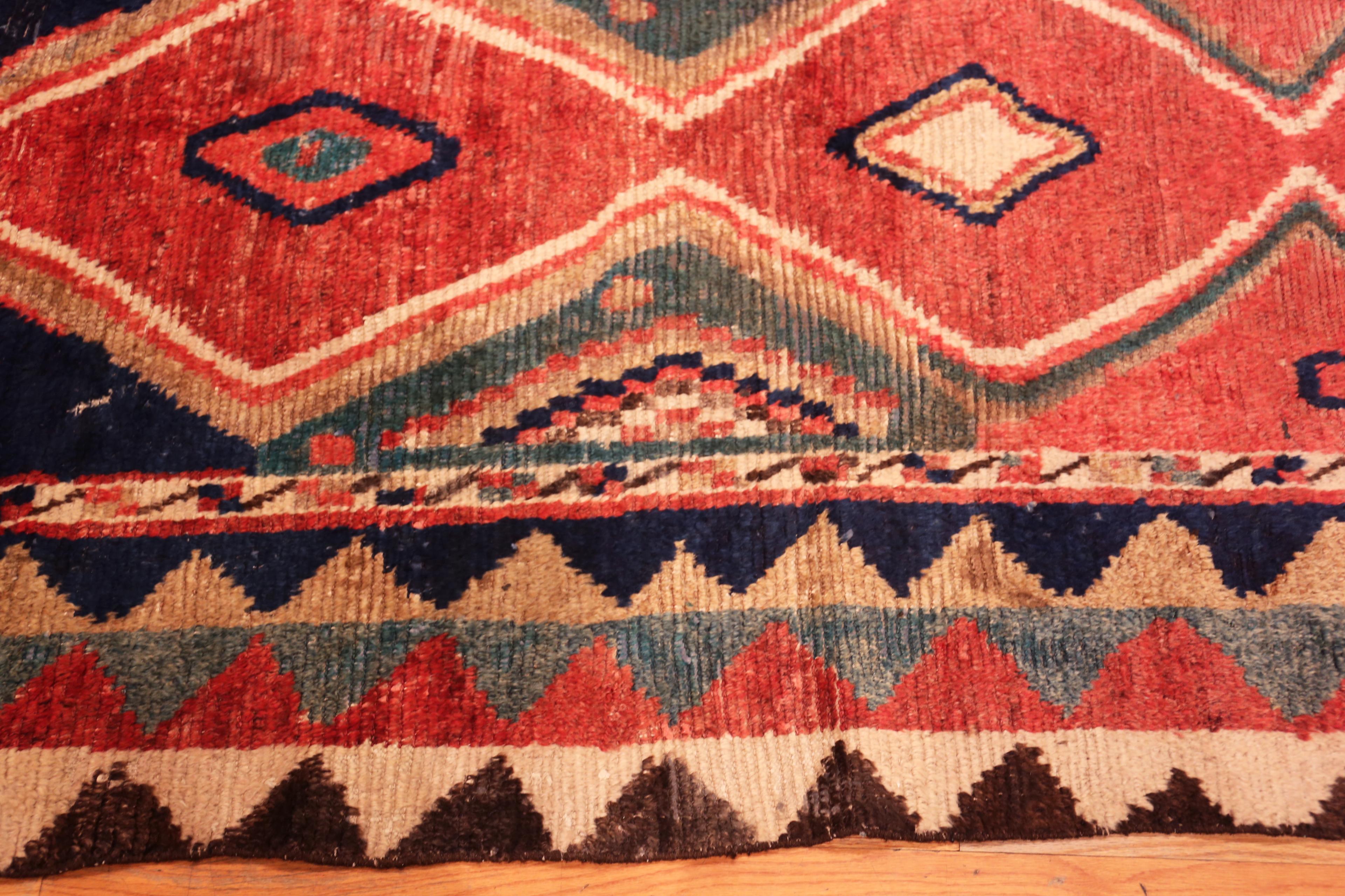 Tappeto Nazmiyal Collection Vintage Persian Gabbeh 4 ft 7 in x 7 ft 5 in in vendita 2