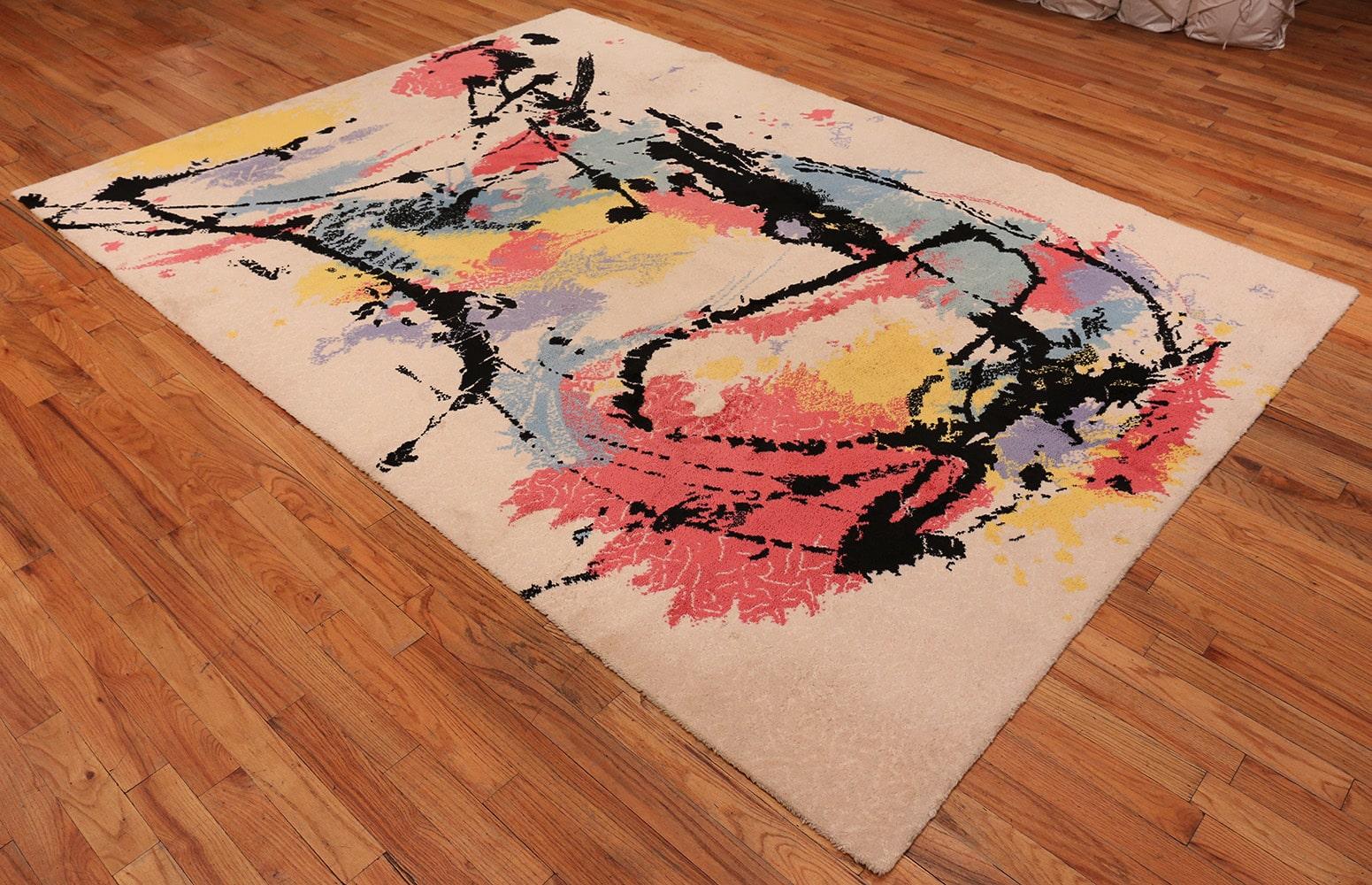 A beautifully artistic vintage Swedish Robert Jacobsen Ege rug, country of origin / rug type: Vintage Ege rug, circa mid–20th century. Size: 8 ft x 11 ft (2.44 m x 3.35 m)

This brilliant, abstract vintage rug by artist Robert Jacobsen was designed