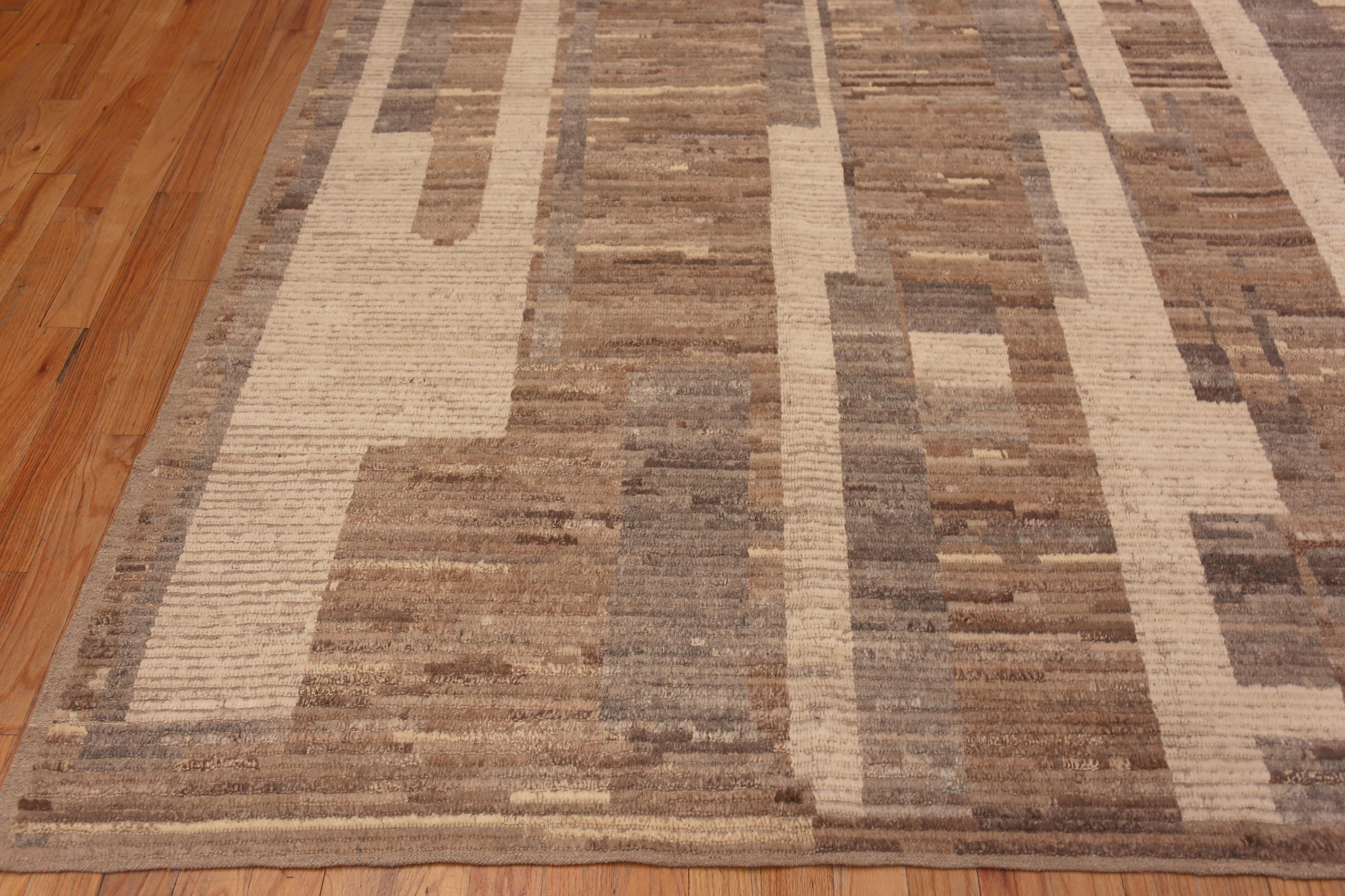 XXIe siècle et contemporain The Collective WARMYAL Collection Warm Earthy Brown Tribal Geometric Modern Rug 9'6
