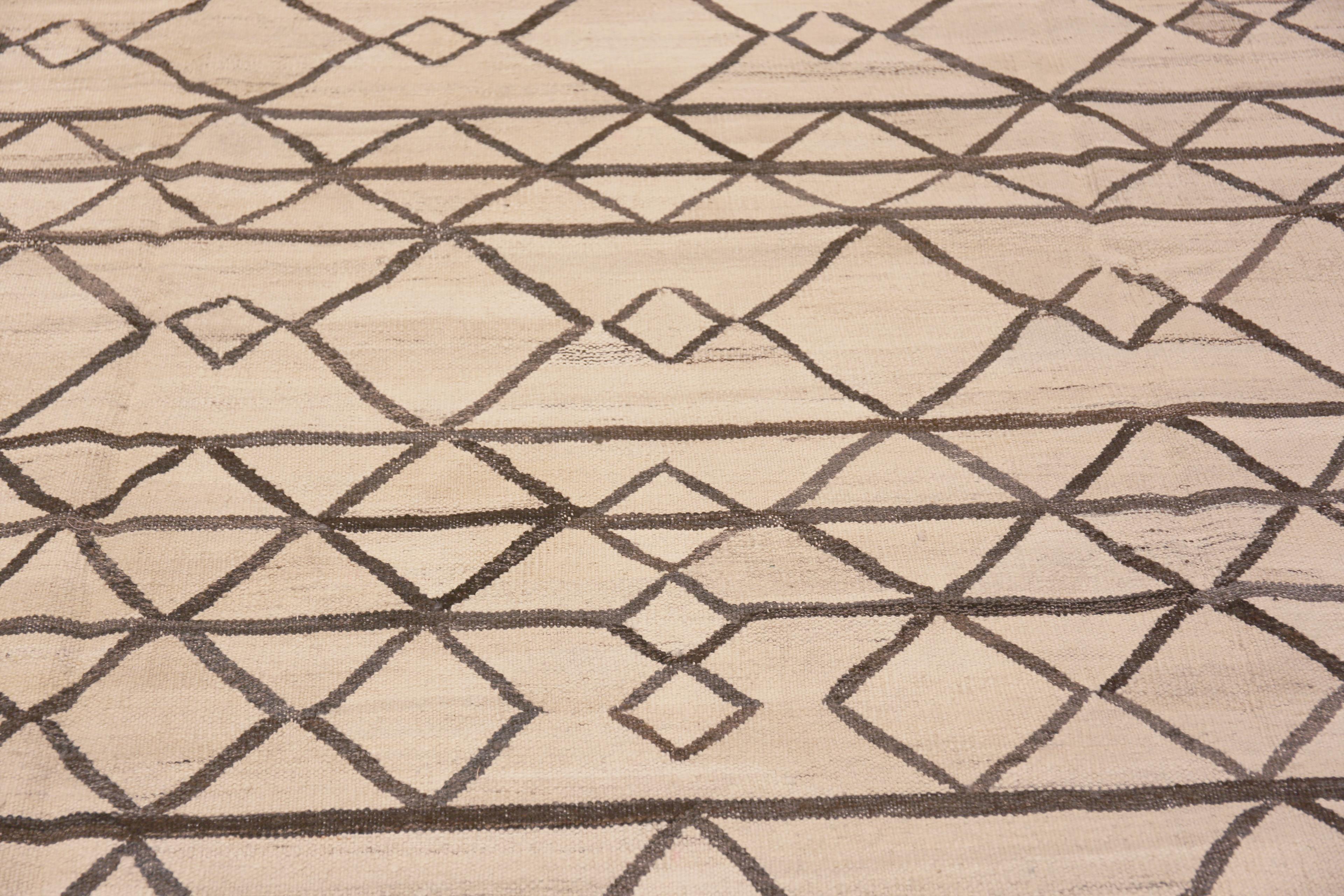 Hand-Knotted Nazmiyal Collection White And Brown Geometric Modern Area Kilim Rug 9'7