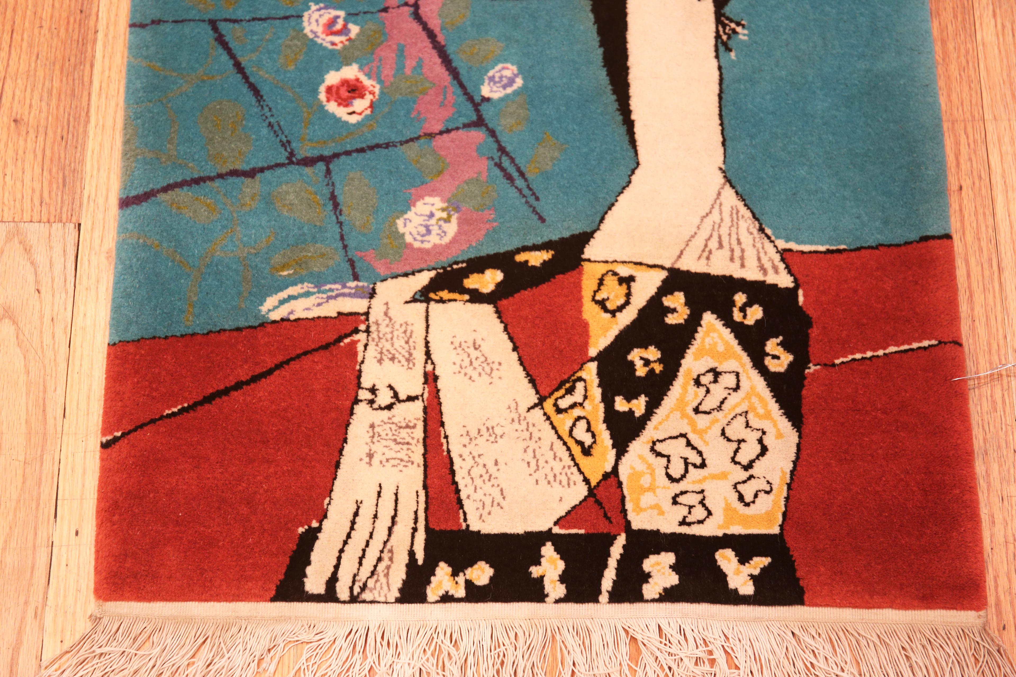 Scandinavian Modern Nazmiyal Vintage Scandinavian Jacqueline With Flowers Picasso Rug.2 ftx 2 ft 6in