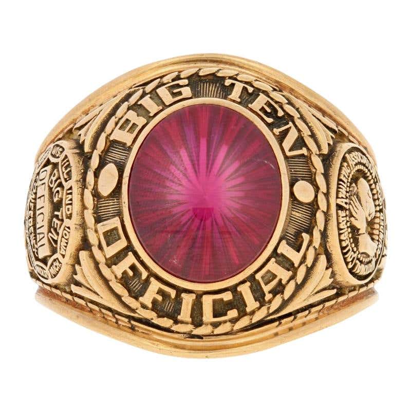 1978 University of North Carolina Class Ring 10 Karat Gold Synthetic ...