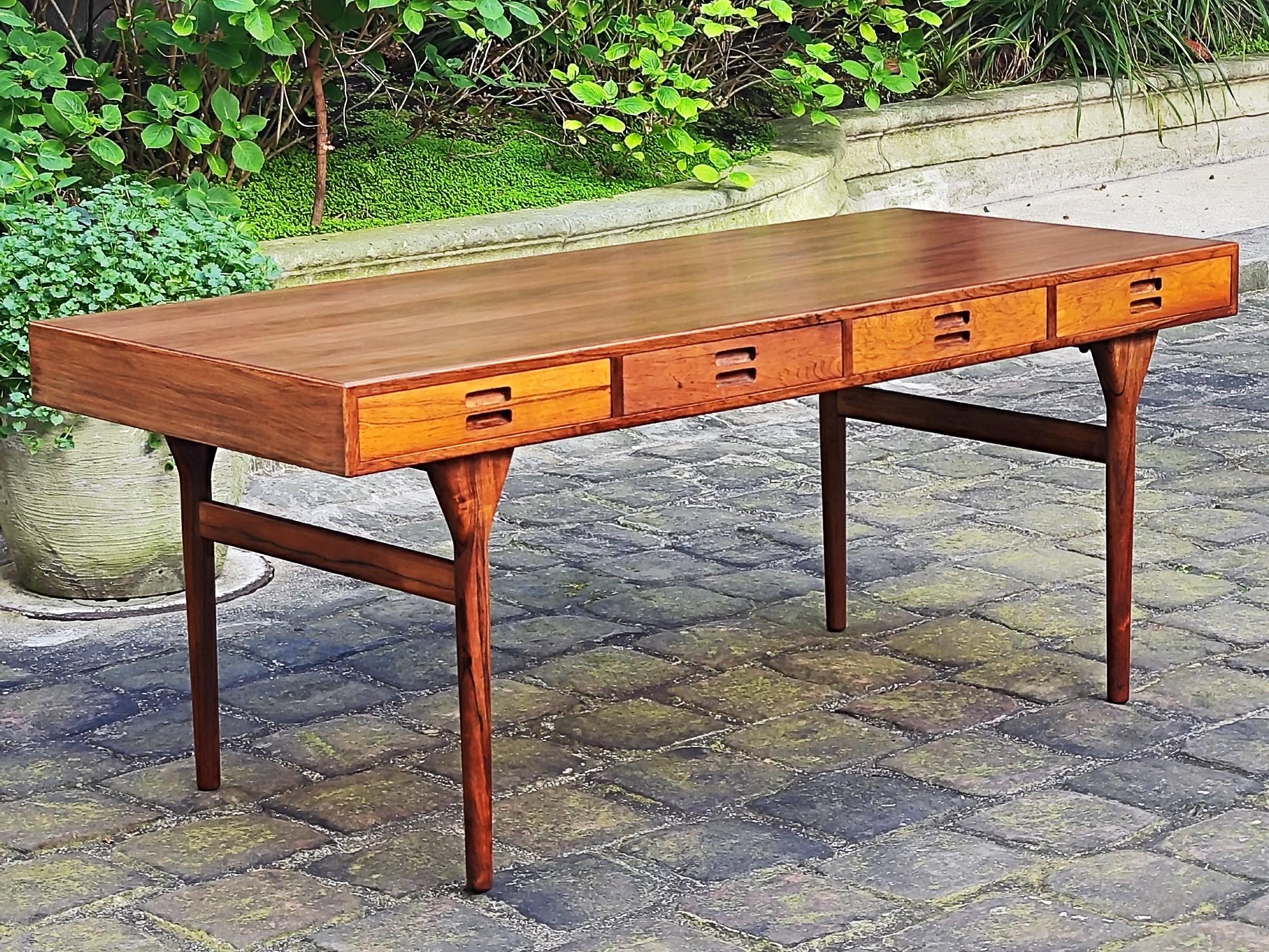 Danois Bureau ND93 par Nanna Ditzel pour Søren Willadsen, Danemark, années 1960 - années 1960 en vente