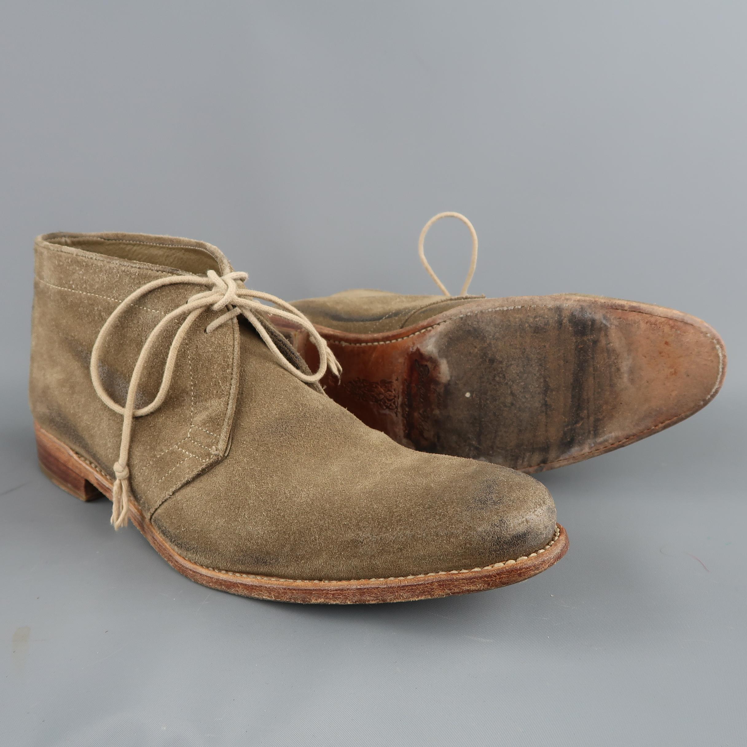 N.D.C. Size 10 Beige Distressed Suede Pointed Toe Chukka Ankle Boots In Good Condition In San Francisco, CA