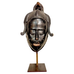 Maschera da ritratto Ndoma Baule, Costa d'Avorio, Wood, patina laccata, CIRCA 1930