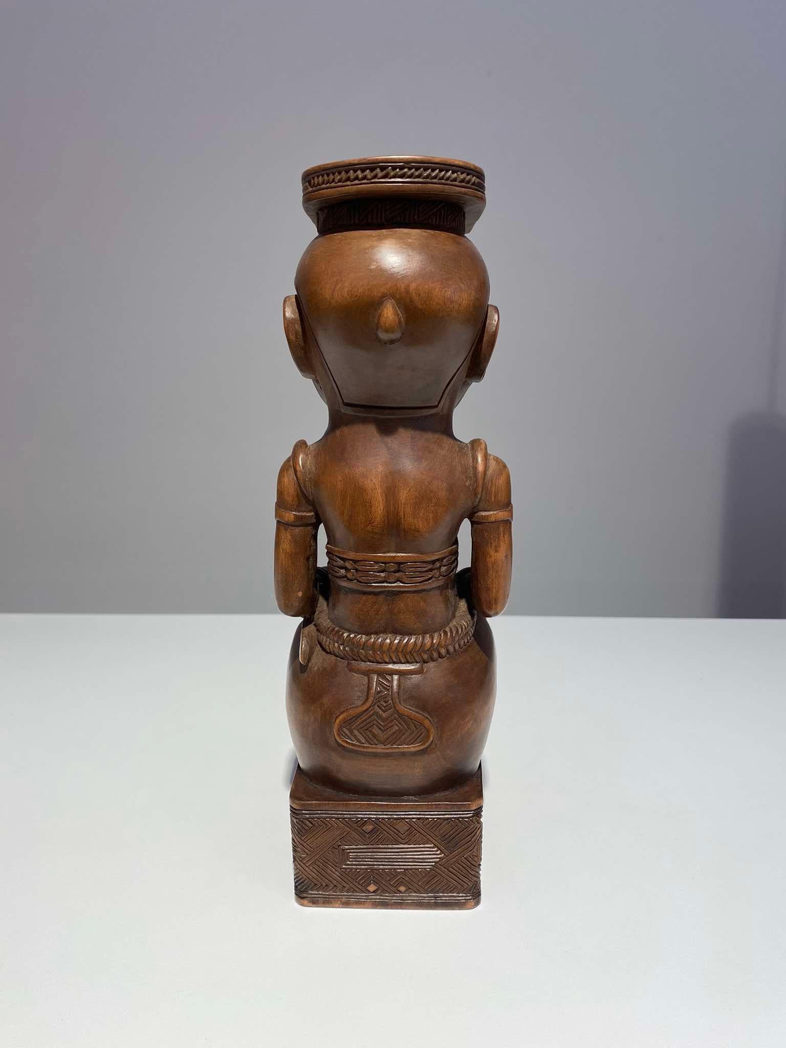 Statua di Ndop Kuba della tribù Kuba Ndengese Shoowa del Congo Kasaï Arte africana in vendita 5