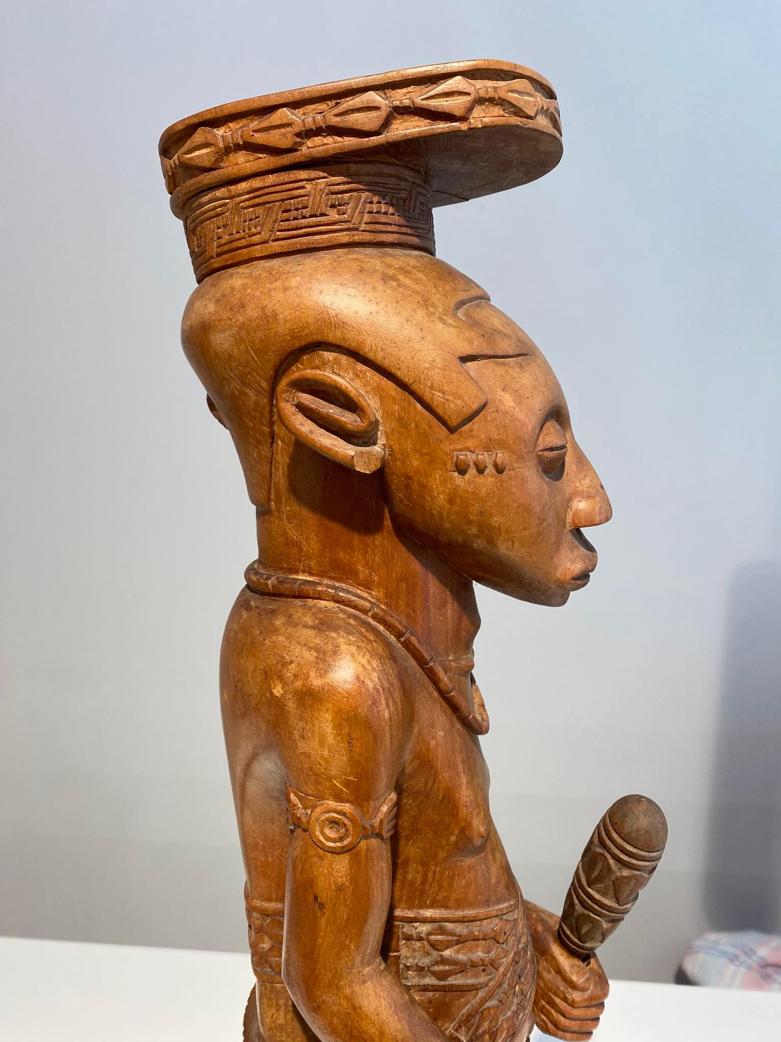 Ndop Kuba Statue From The Kuba Ndengese Shoowa Tribe Dr Congo Kasaï African Art In Good Condition For Sale In Leuven, BE