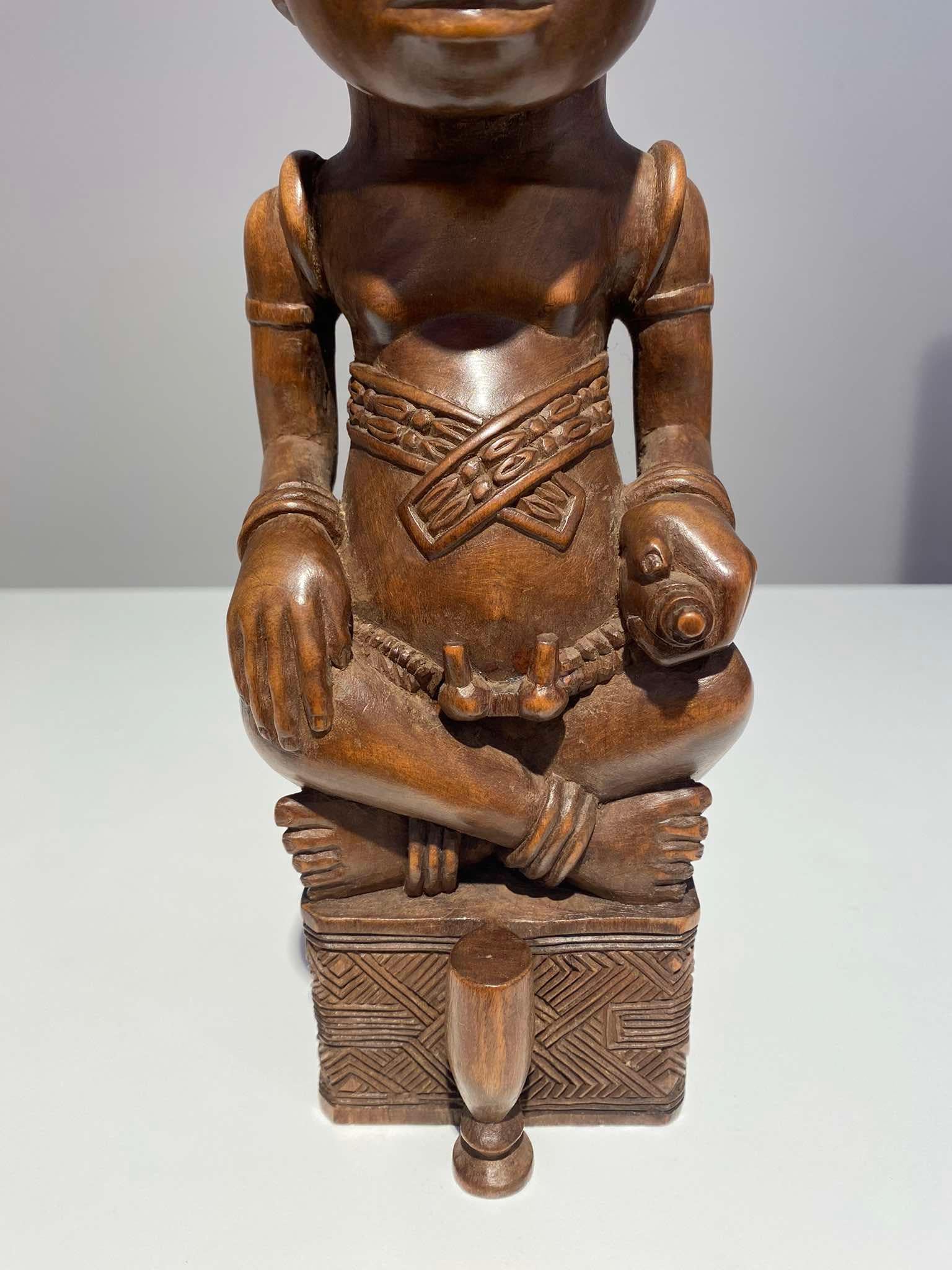 Statua di Ndop Kuba della tribù Kuba Ndengese Shoowa del Congo Kasaï Arte africana in vendita 1