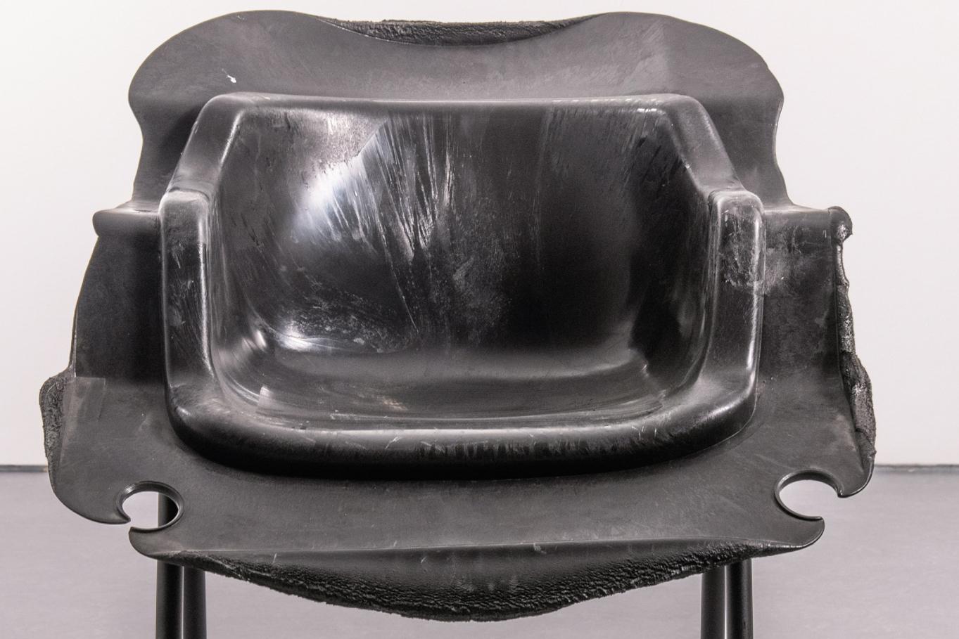 NE02 Armchair – Unique Contemporary Collectible in Black Recycled Plastic For Sale 2