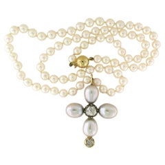 Neacklace and pendant with pearls and rose cut diamonds up to 1.00ct 14k gold