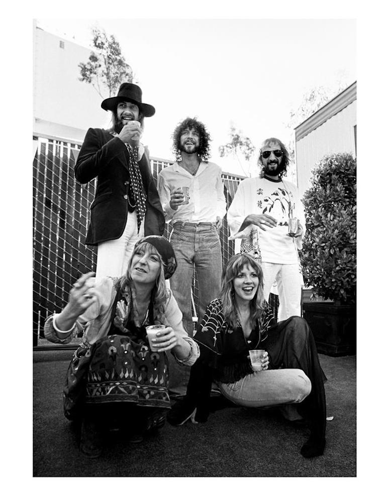 Neal Preston Black and White Photograph – Fleetwood Mac aus Fleetwood