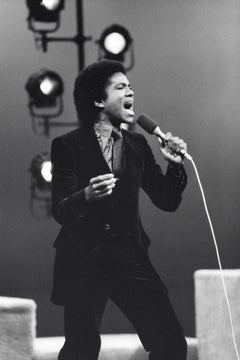 Jermaine Jackson Singing Passionately on Stage Vintage Original Photograph