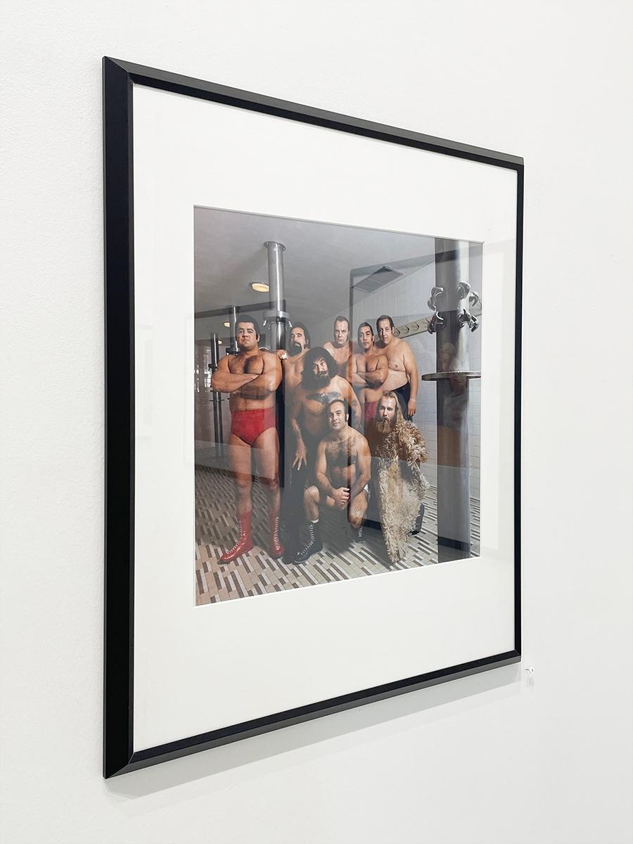 Capitol Wrestling (Moderne), Photograph, von Neal Slavin