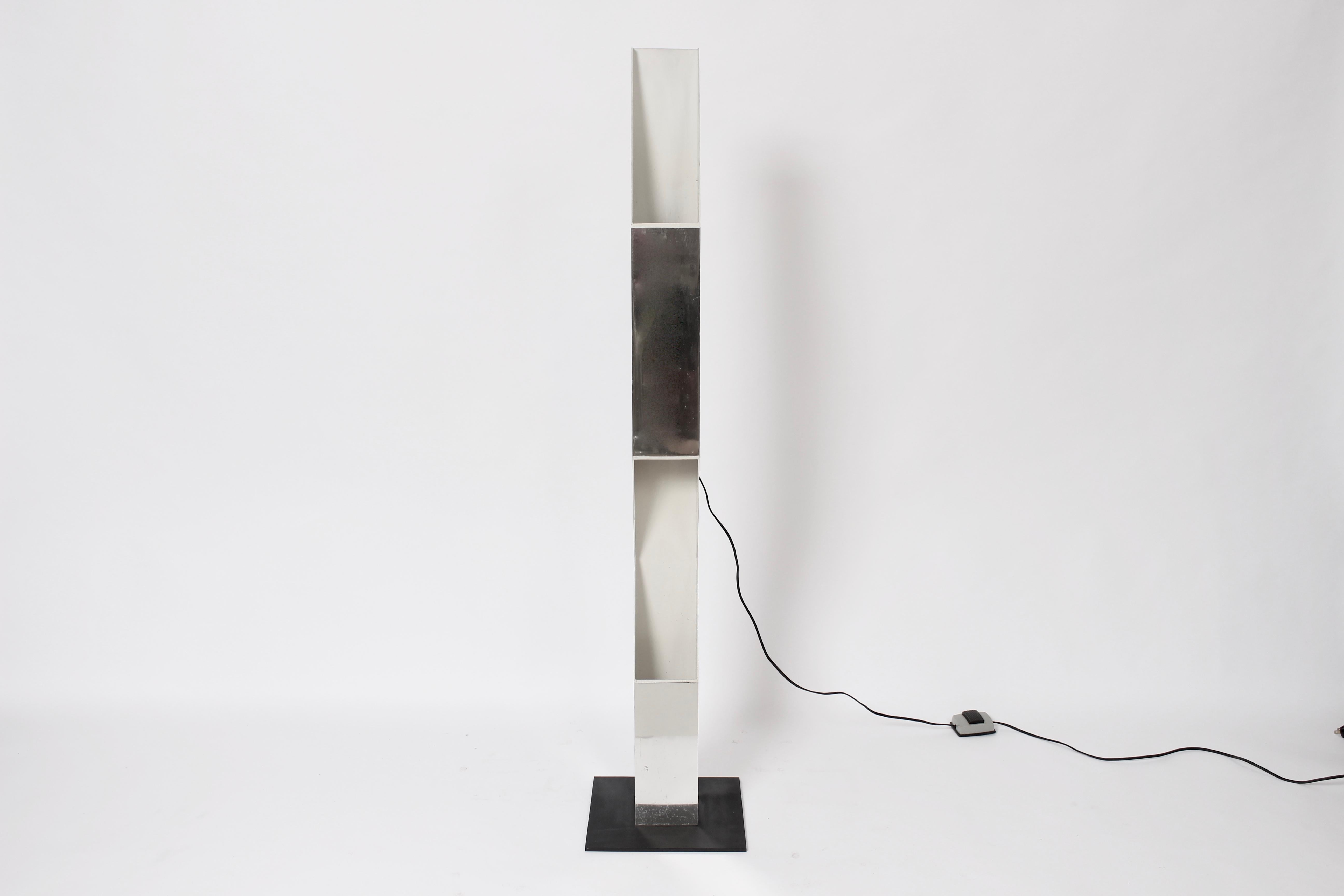 Modern Neal Small for Koch & Lowy Aluminum and Steel Skyscraper Floor Lamp, 1970s For Sale