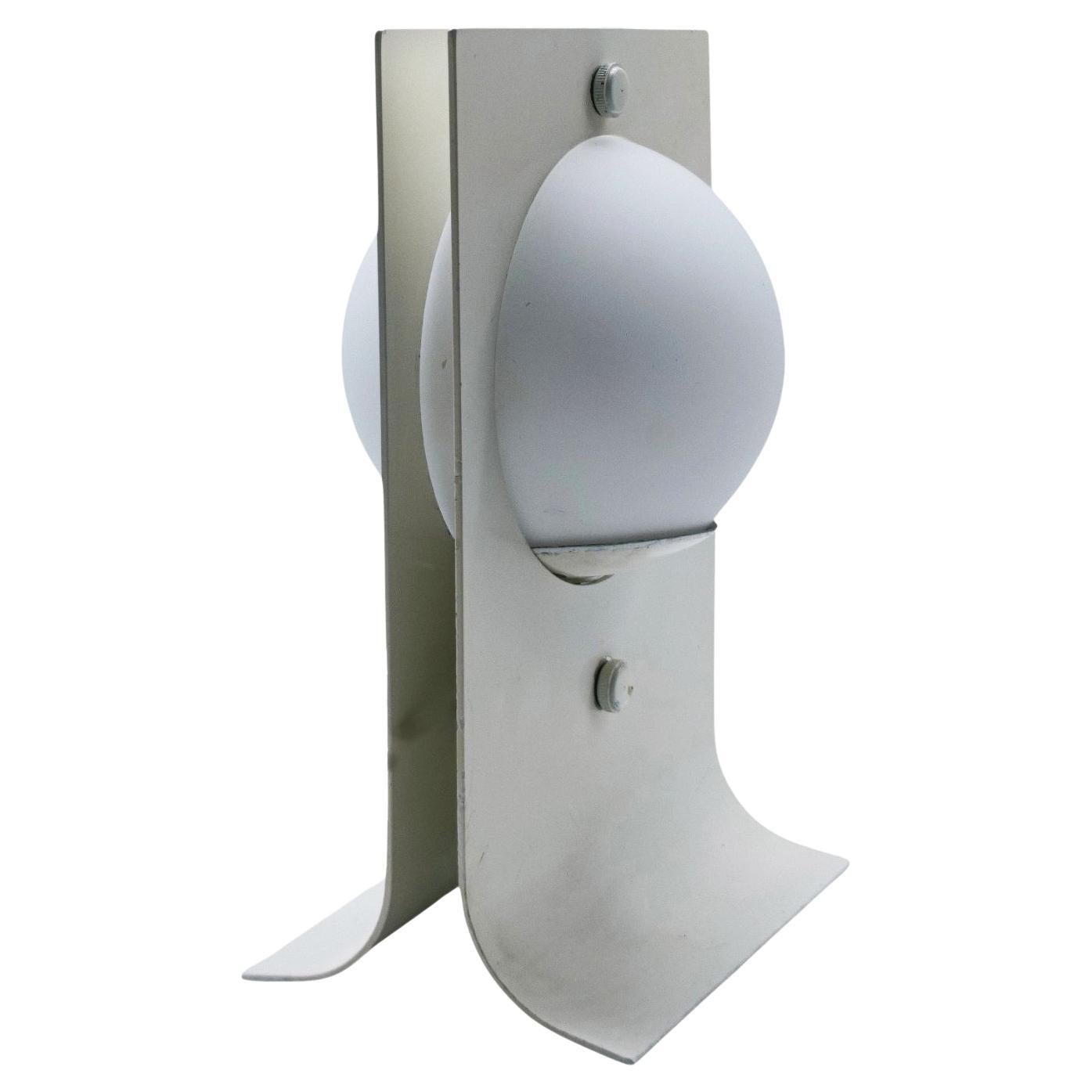 Neal Small Lampada da Tavolo "Area" Bianca, Italia 1960s en venta