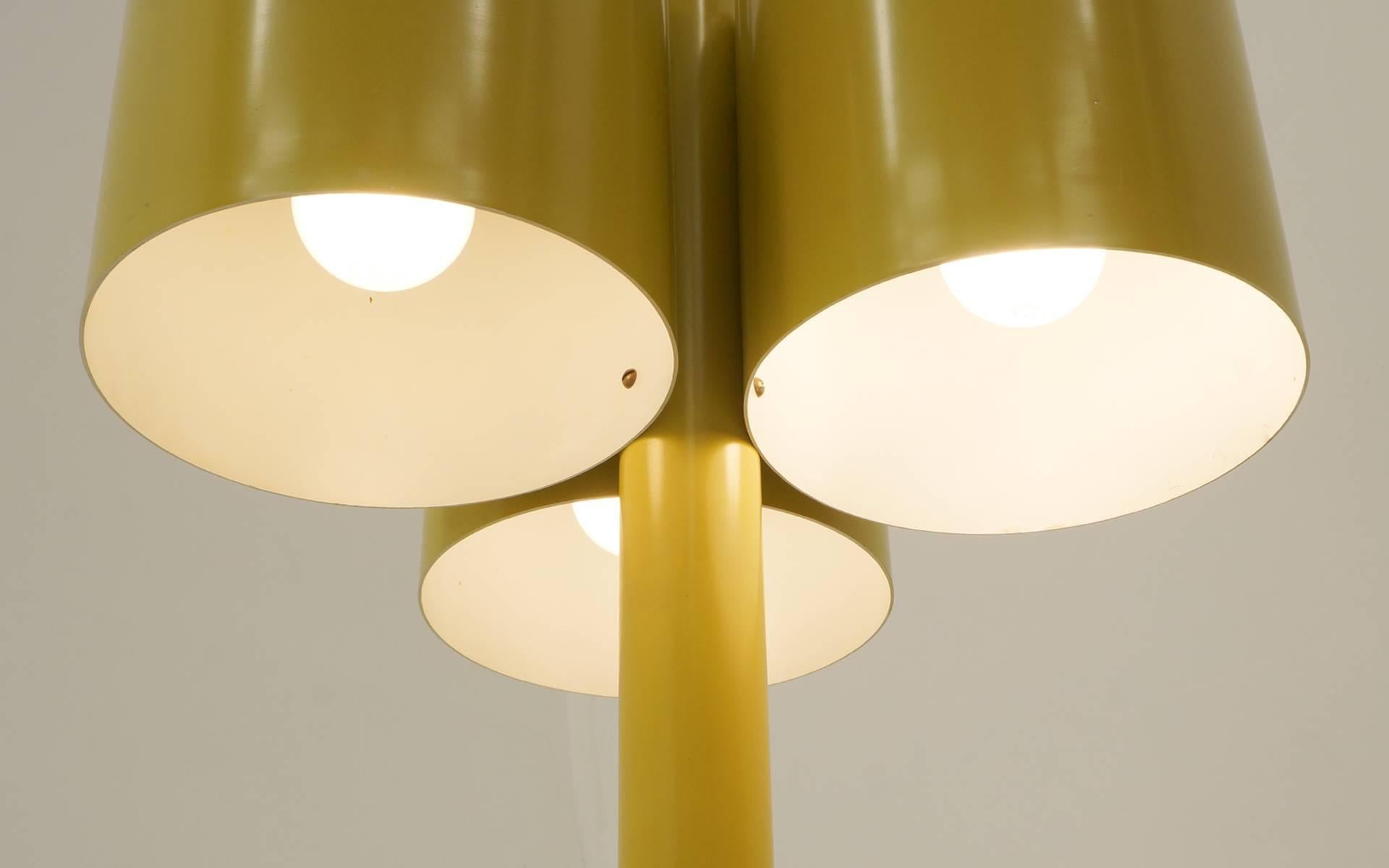 Neal Small Large Table Lamp, Three Original Mustard Yellow Color Shades In Good Condition In Kansas City, MO