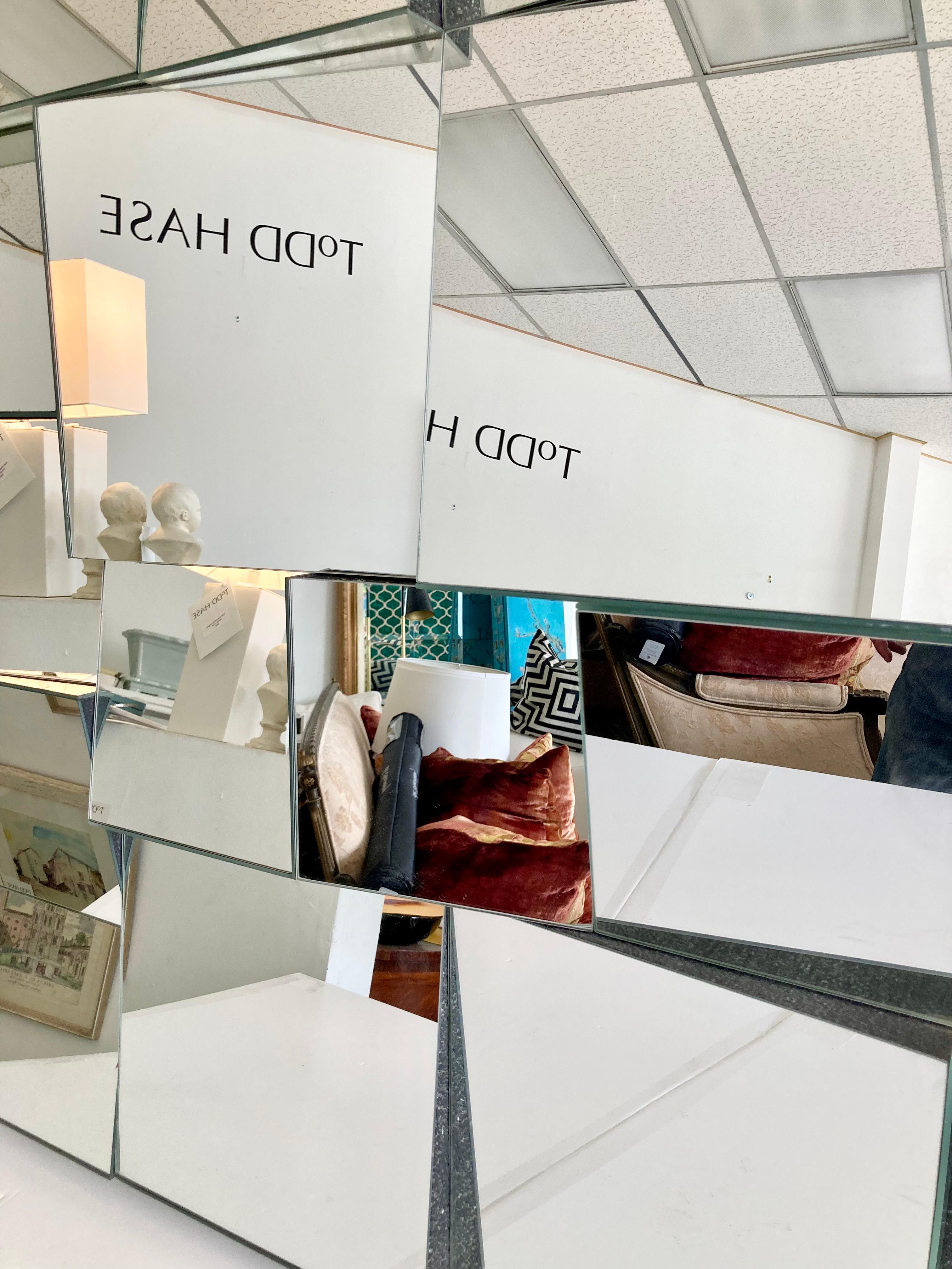 Neal Small Sculpture d'art en miroir - Fixation murale en vente 3