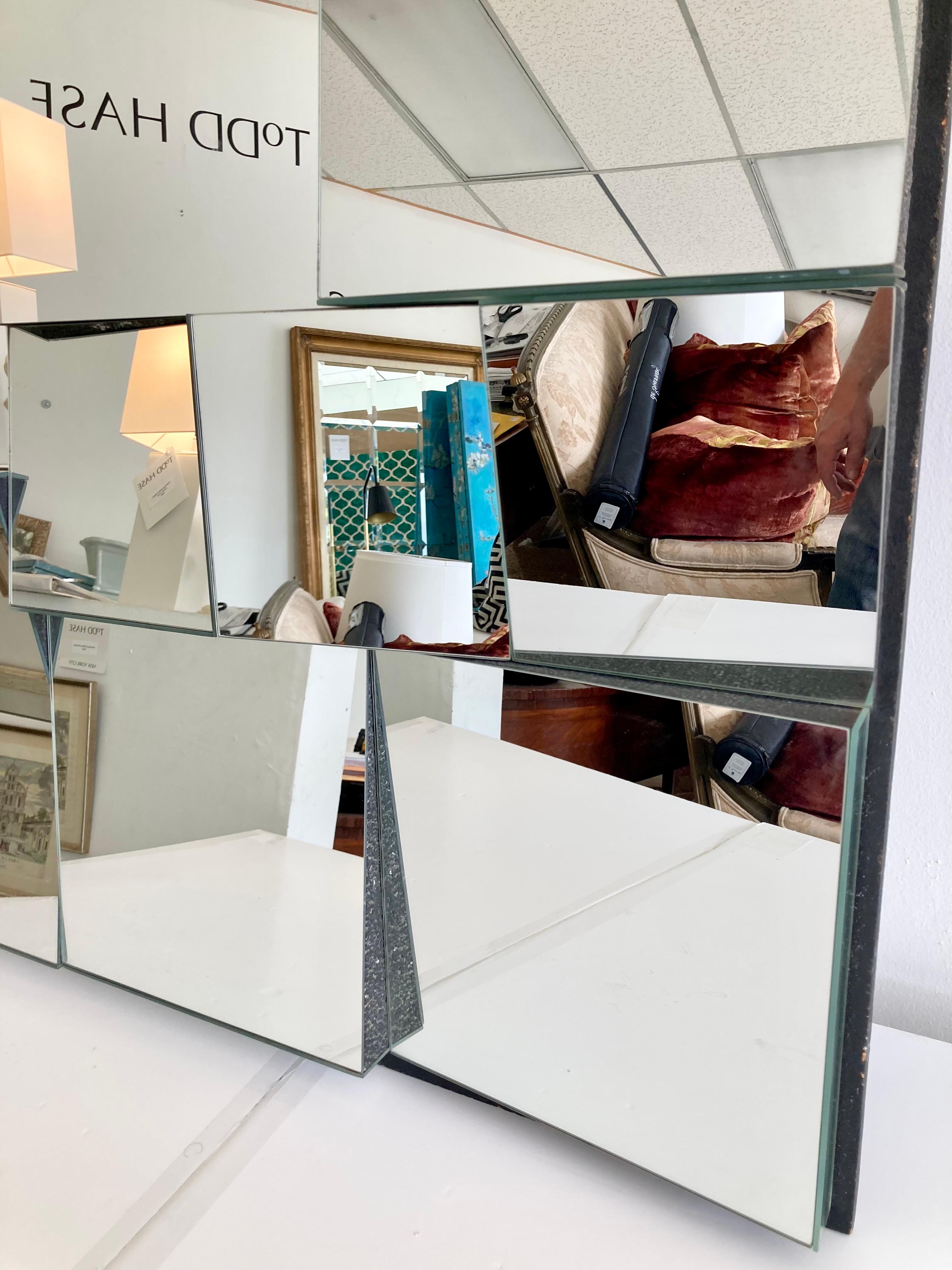 Neal Small Sculpture d'art en miroir - Fixation murale en vente 2