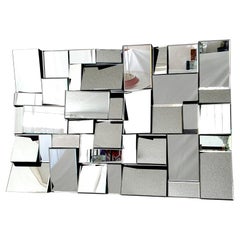 Neal Small Miroir mural à facettes de style "Slopes" monté sur cadre rectangulaire en Wood