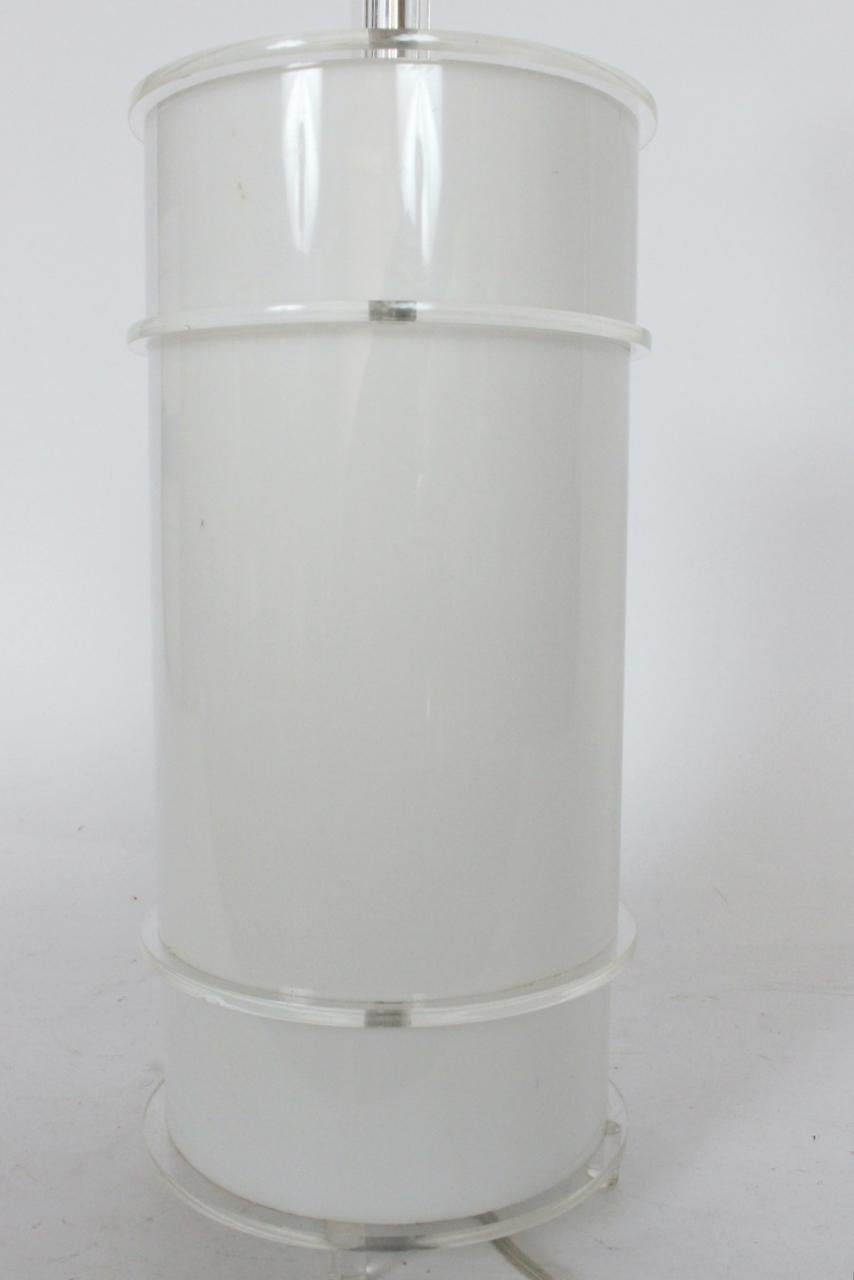 Neal Small Style White Lucite Table Lamp with Clear Lucite Detail, 1970s For Sale 2
