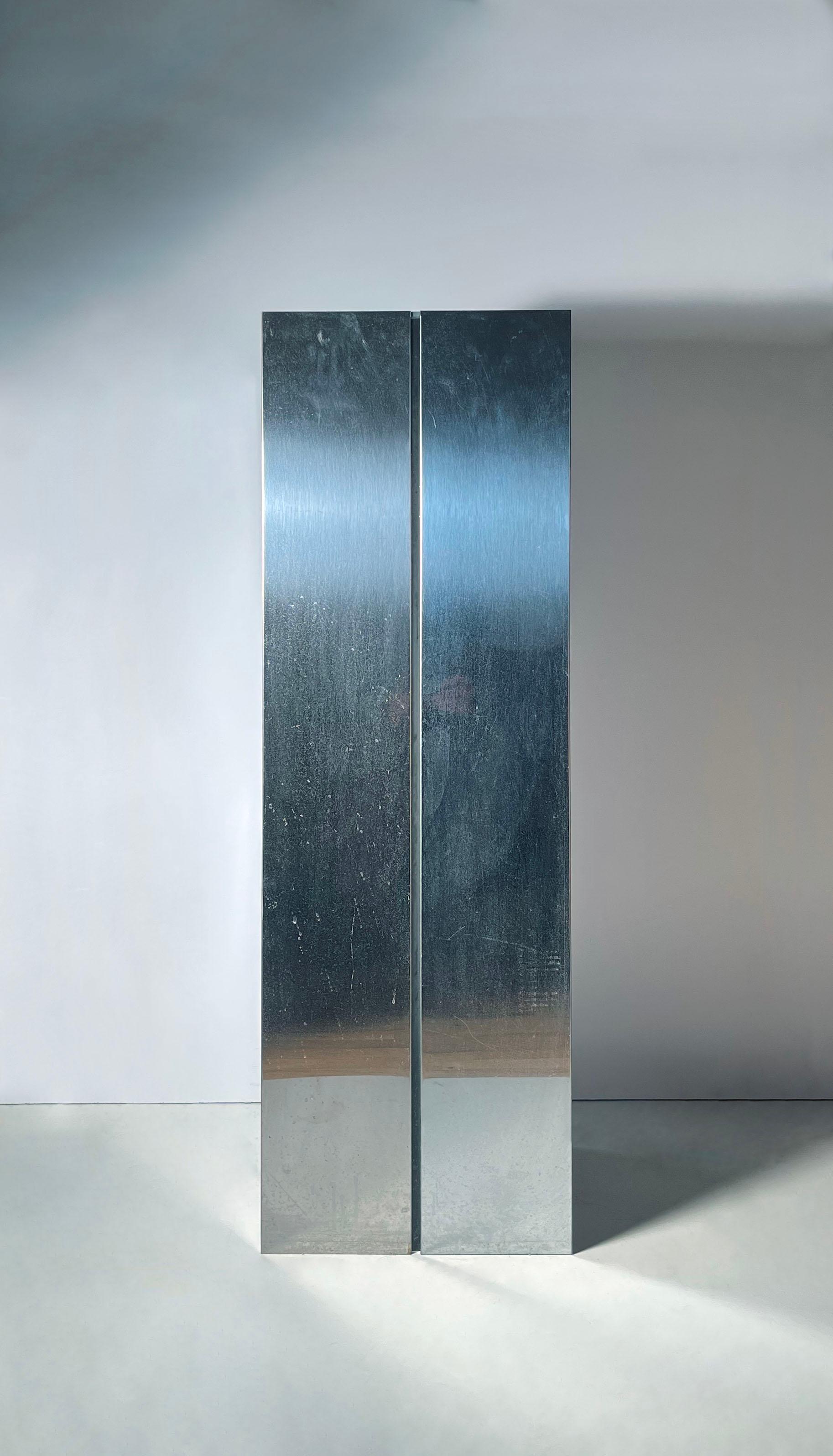 Neal Small Tall Illuminated Light Pedestal Table Stand for Kovacs.  In the style of Paul Evans Cityscape Line. Nice to use for sculpture or Glass/Ceramic Arts

corners of the removable glass top have some Knicks/chips.
some wear/aging/patina to the