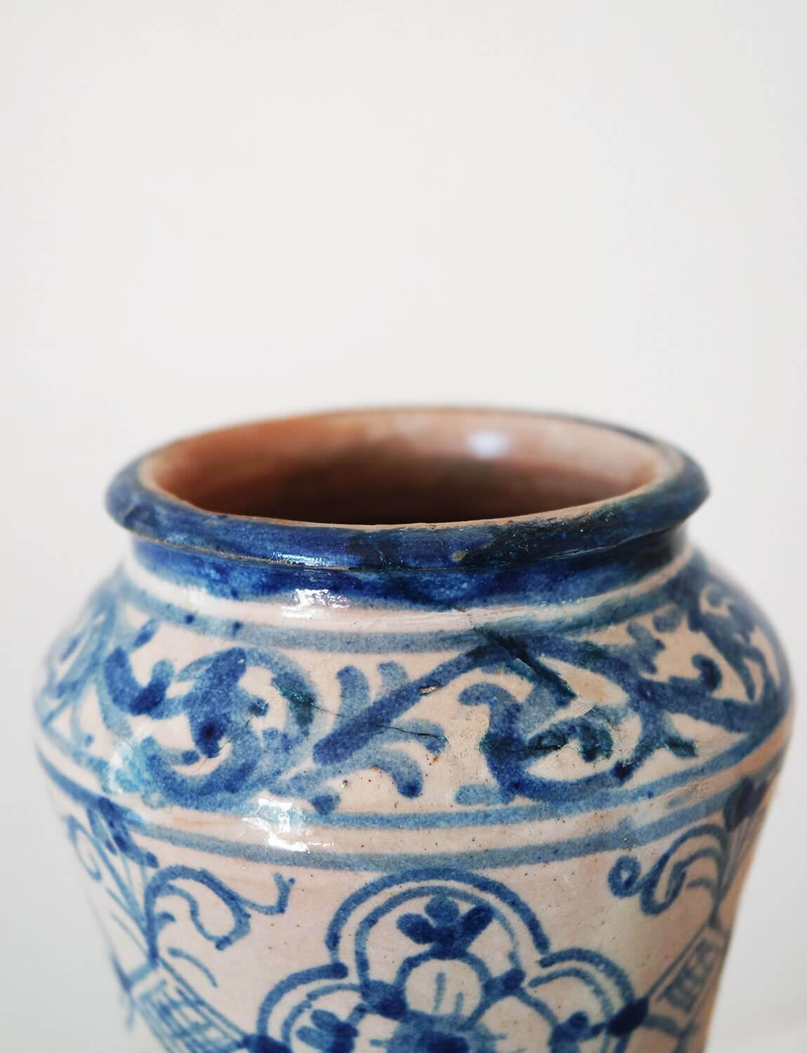 19th Century Italian Neapolitan Hand-painted Blue and White Ceramic Albarello, 1800s For Sale