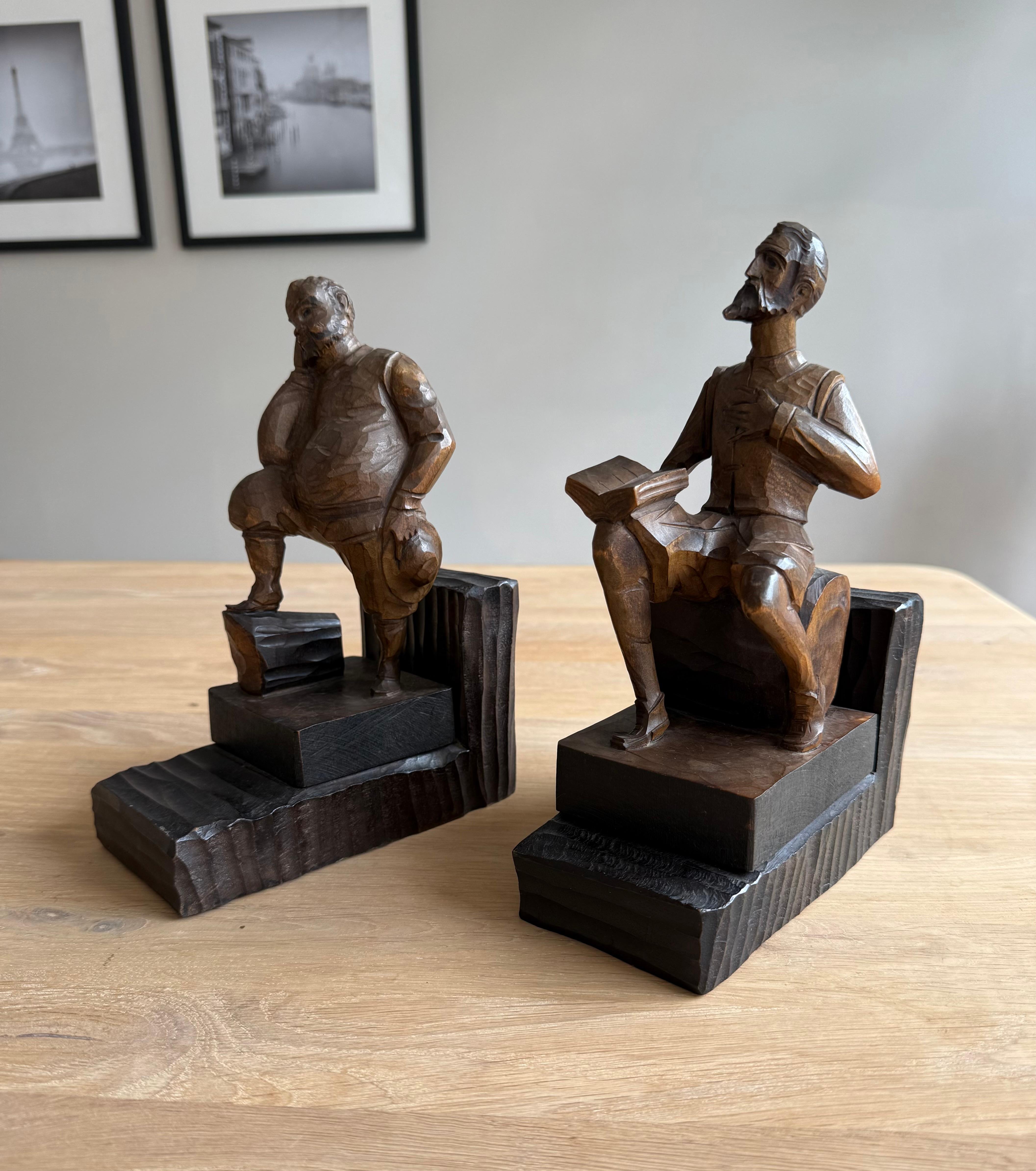 Reggilibri scultura Don Chisciotte e Sancho Panza, quasi antichi, intagliati a mano in legno in vendita 2