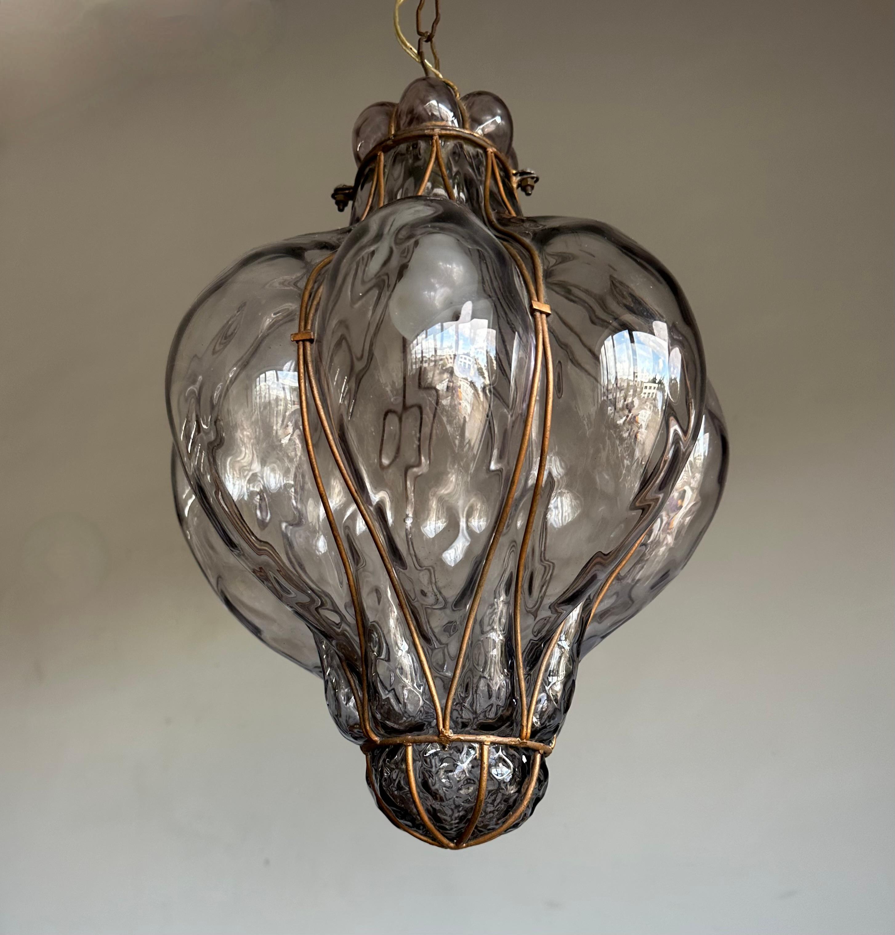 Great Antique Venetian Murano Pendant Light w. Blown Smoked Glass in Iron Frame For Sale 4