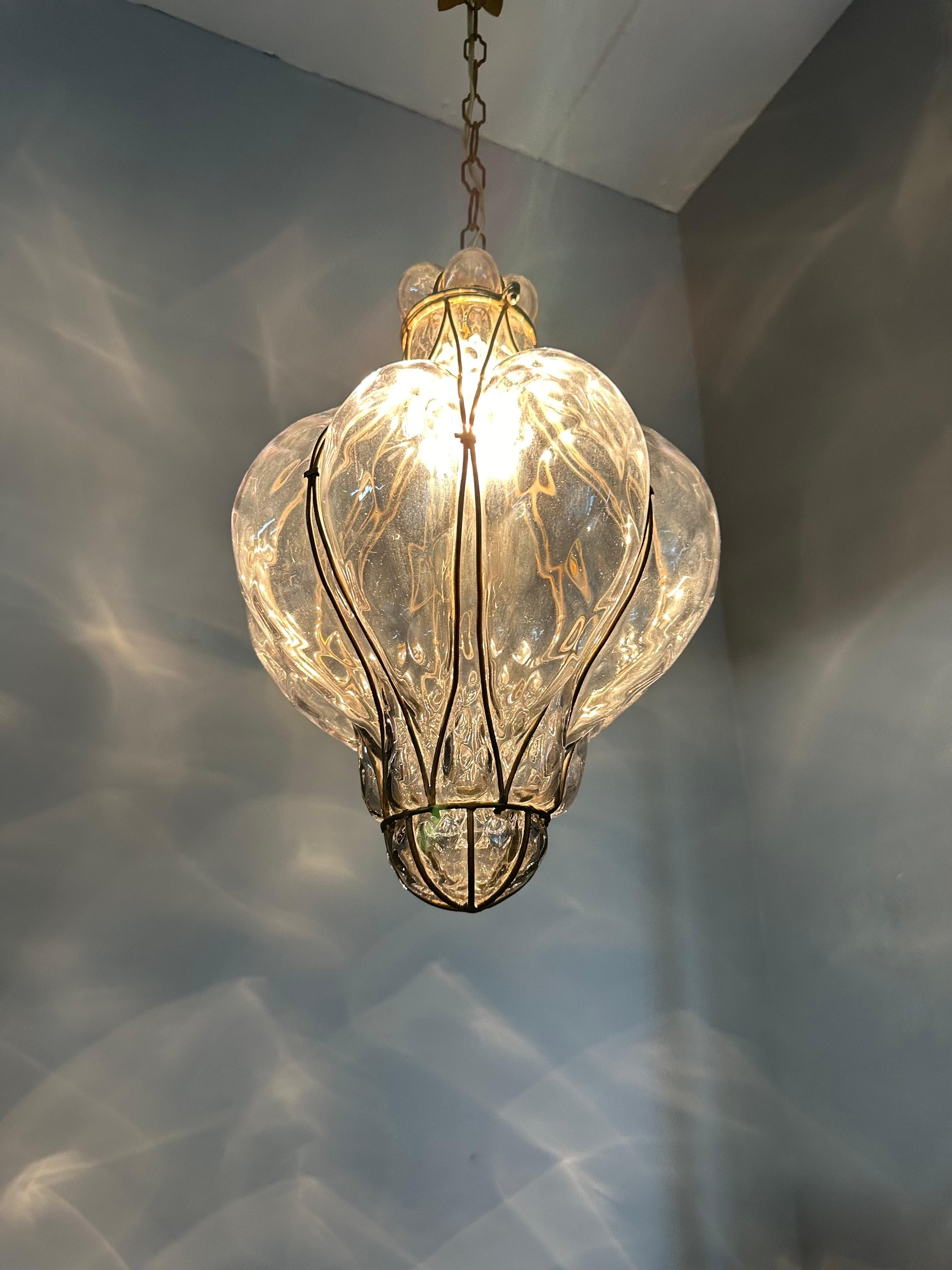 Great Antique Venetian Murano Pendant Light w. Blown Smoked Glass in Iron Frame For Sale 7