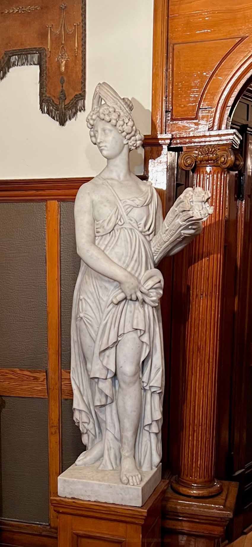 Near life-sized antique Italian white marble figure of CERES, 19th century,
Ceres, known to the Greeks as Demeter, was a goddess of agriculture, fertility, grains, the harvest, motherhood, the earth, and cultivated crops.
Depicted here standing