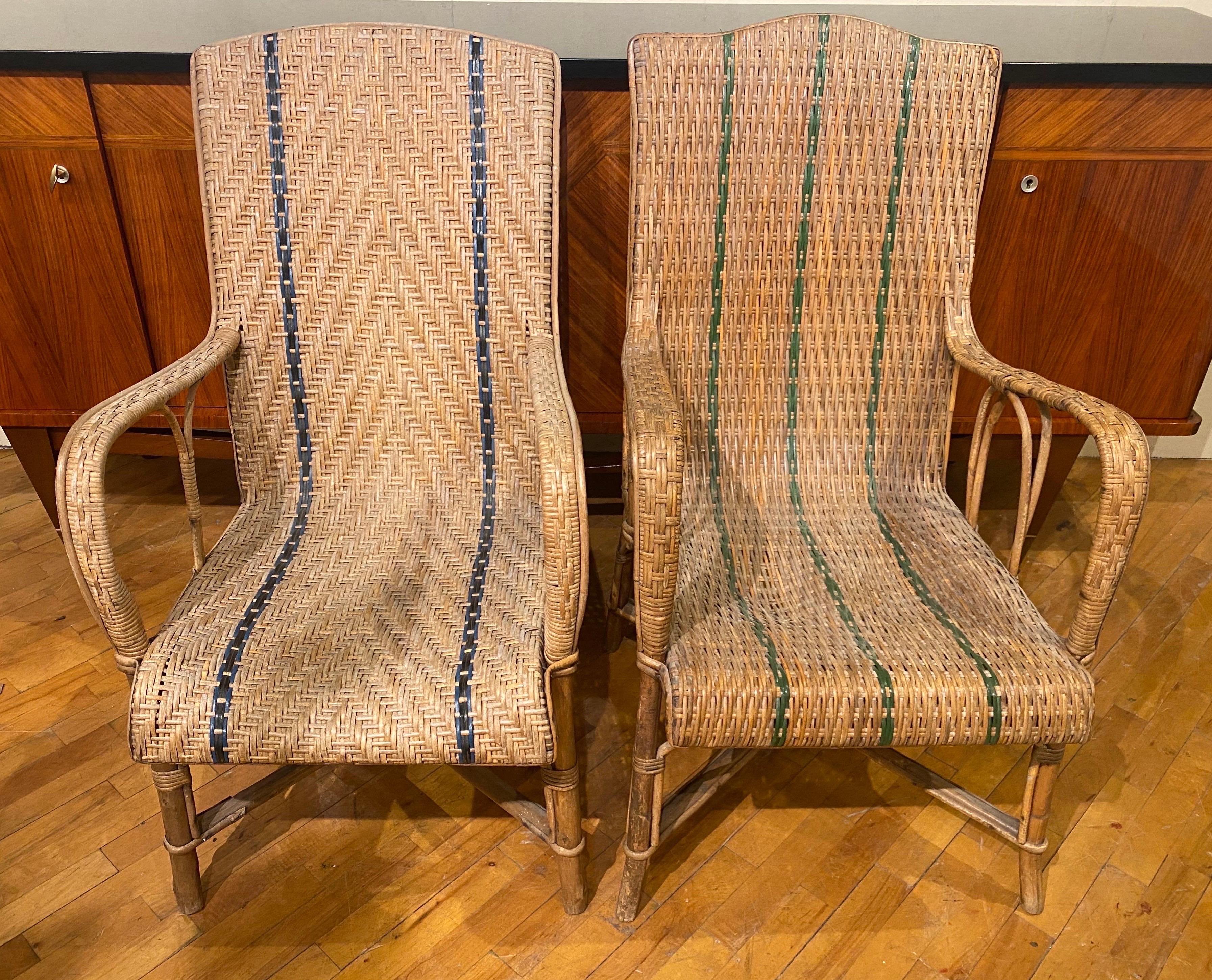Français Paire de fauteuils français en rotin du XIXe siècle en vente