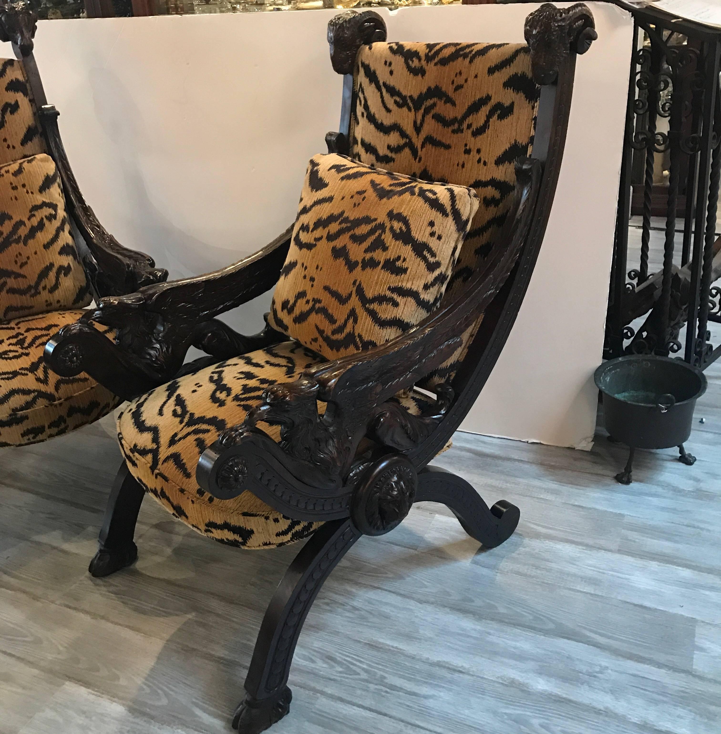 Hand-Carved Near Pair of 19th Century Heavily Carved Italian Renaissance Style Throne Chairs