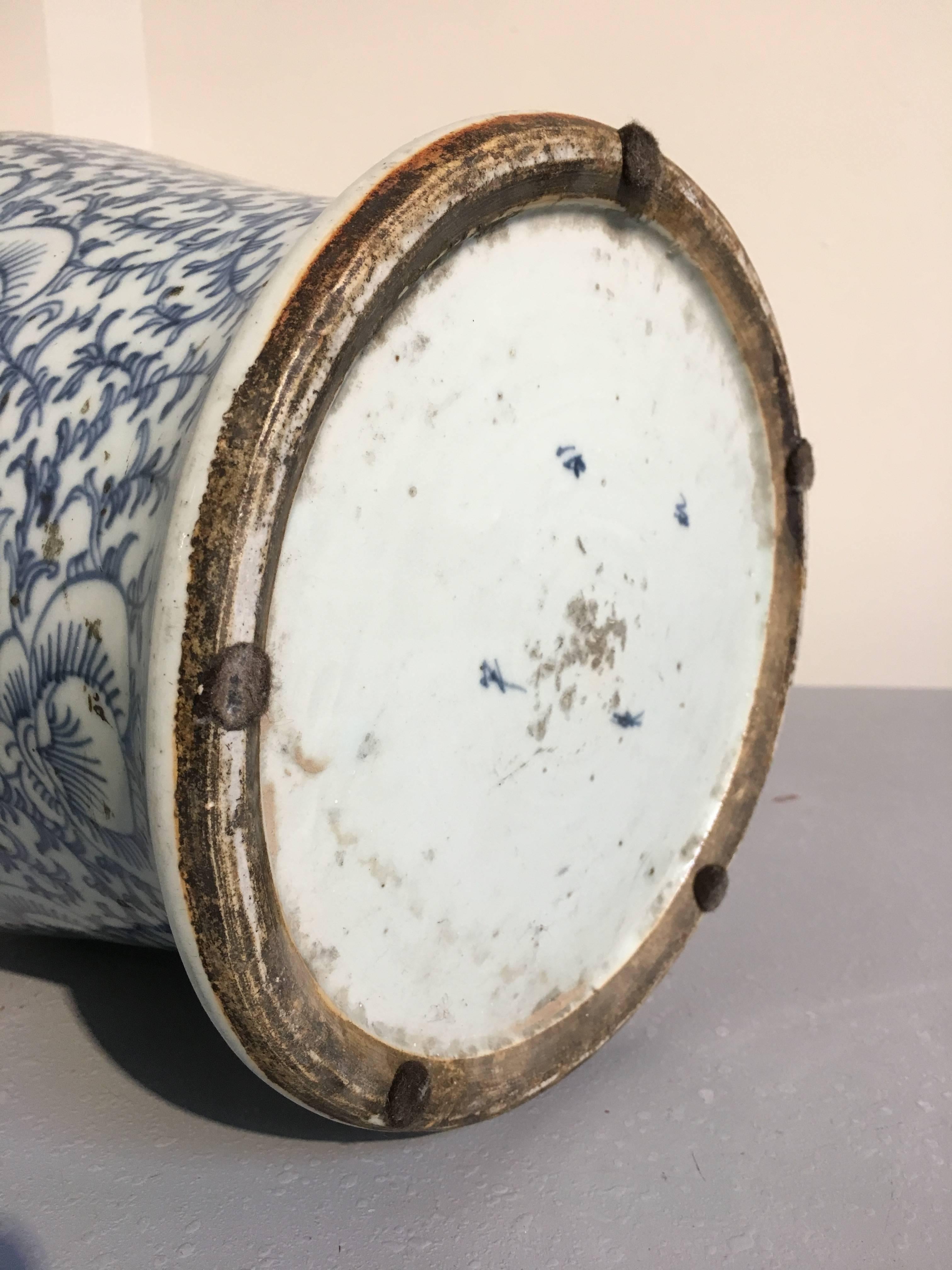 Near Pair of Antique Chinese Blue and White Double Happiness Covered Jars In Fair Condition In Austin, TX