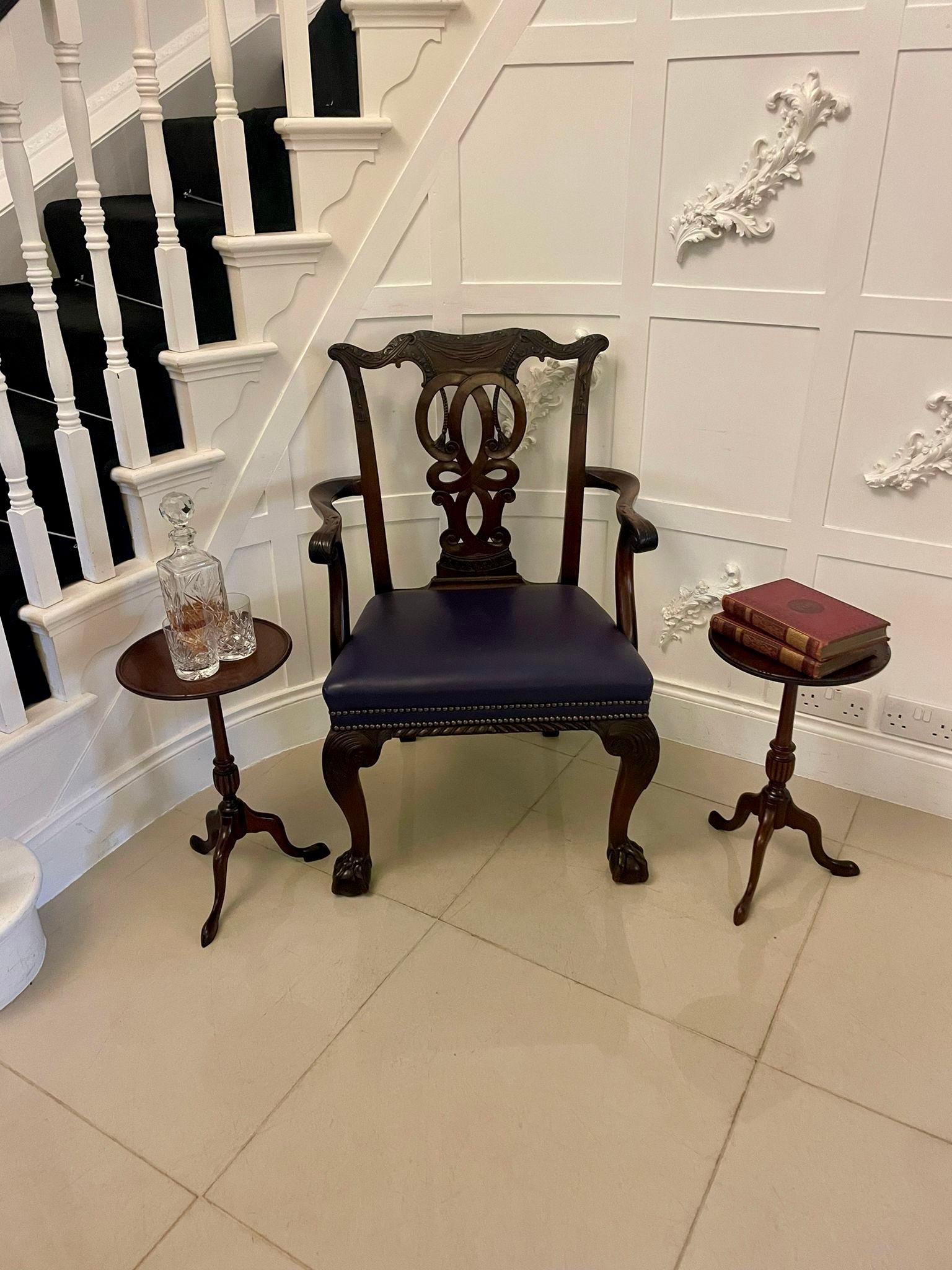 Pareja de Mesas de Lámpara Antiguas de Caoba con Incrustaciones de Calidad Eduardiana en Bueno estado para la venta en Suffolk, GB