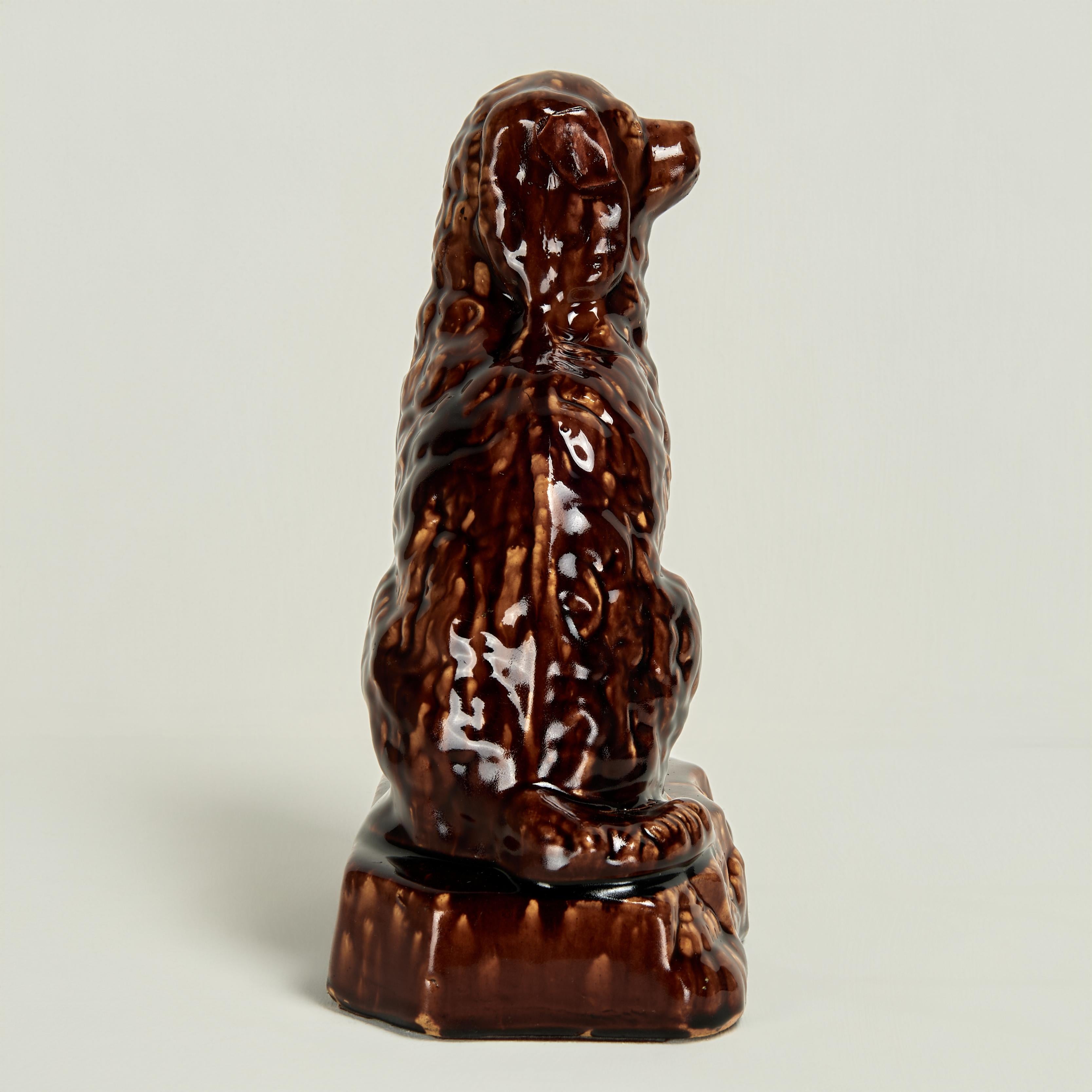 Paire de chiens anciens en poterie de Rockingham en vente 4