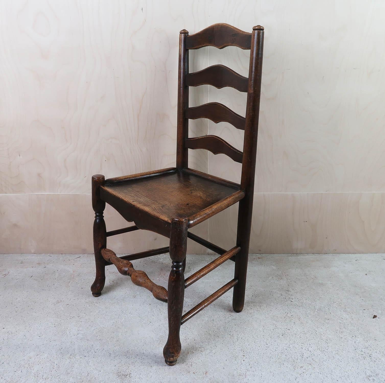 Near Pair of Antique Welsh Country Ladder back Chairs. C.1800 In Good Condition For Sale In St Annes, Lancashire