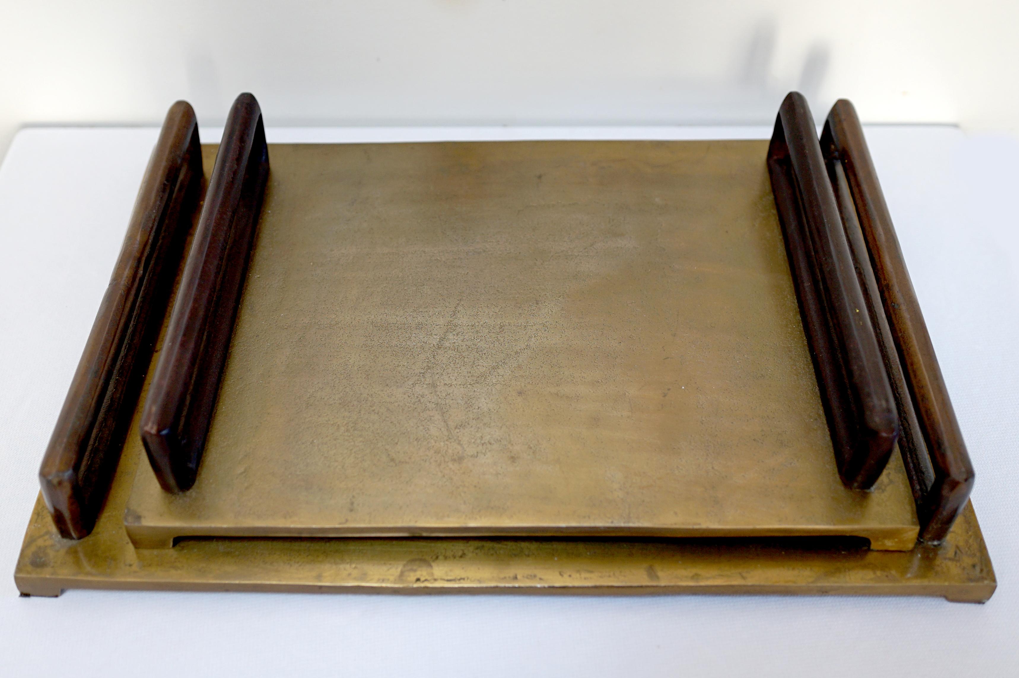 Set industrieller Serviertabletts aus Messing und Bronze im Angebot 4