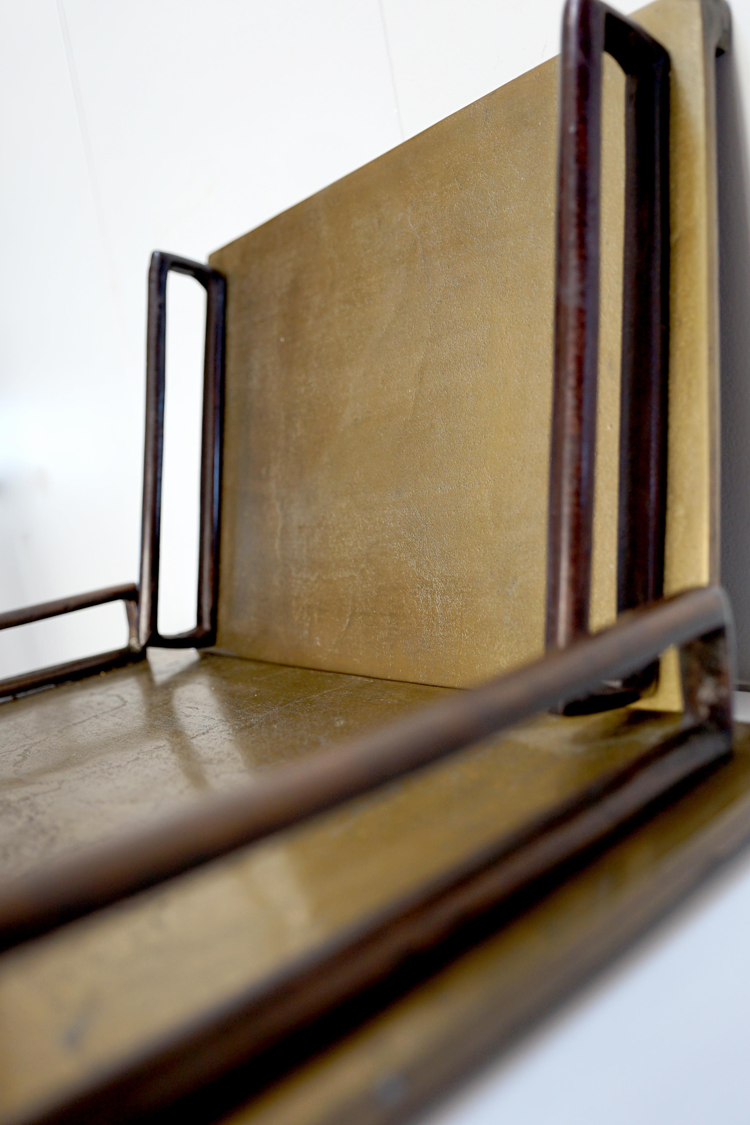 Set industrieller Serviertabletts aus Messing und Bronze im Zustand „Gut“ im Angebot in Lomita, CA