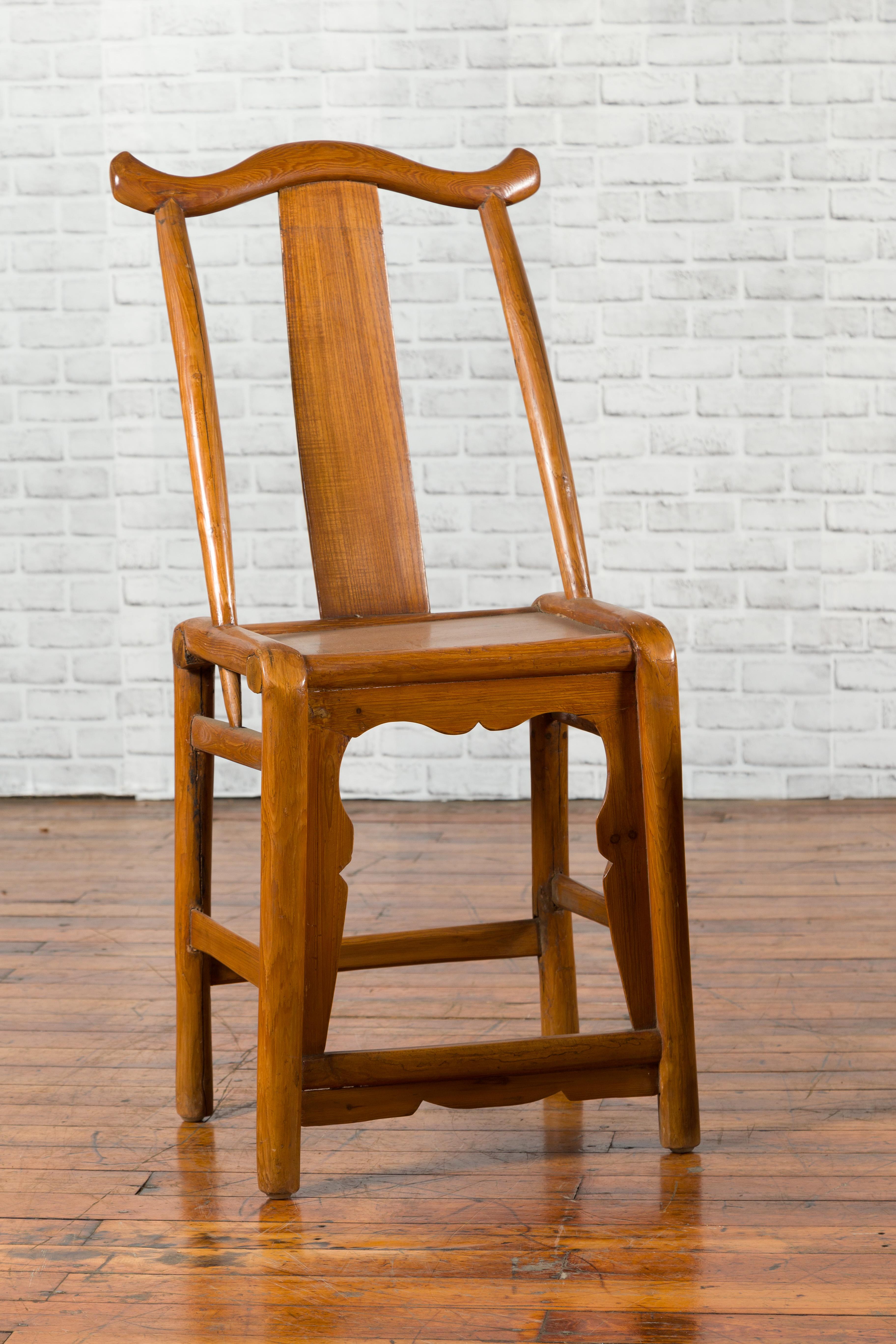 yoke back chair