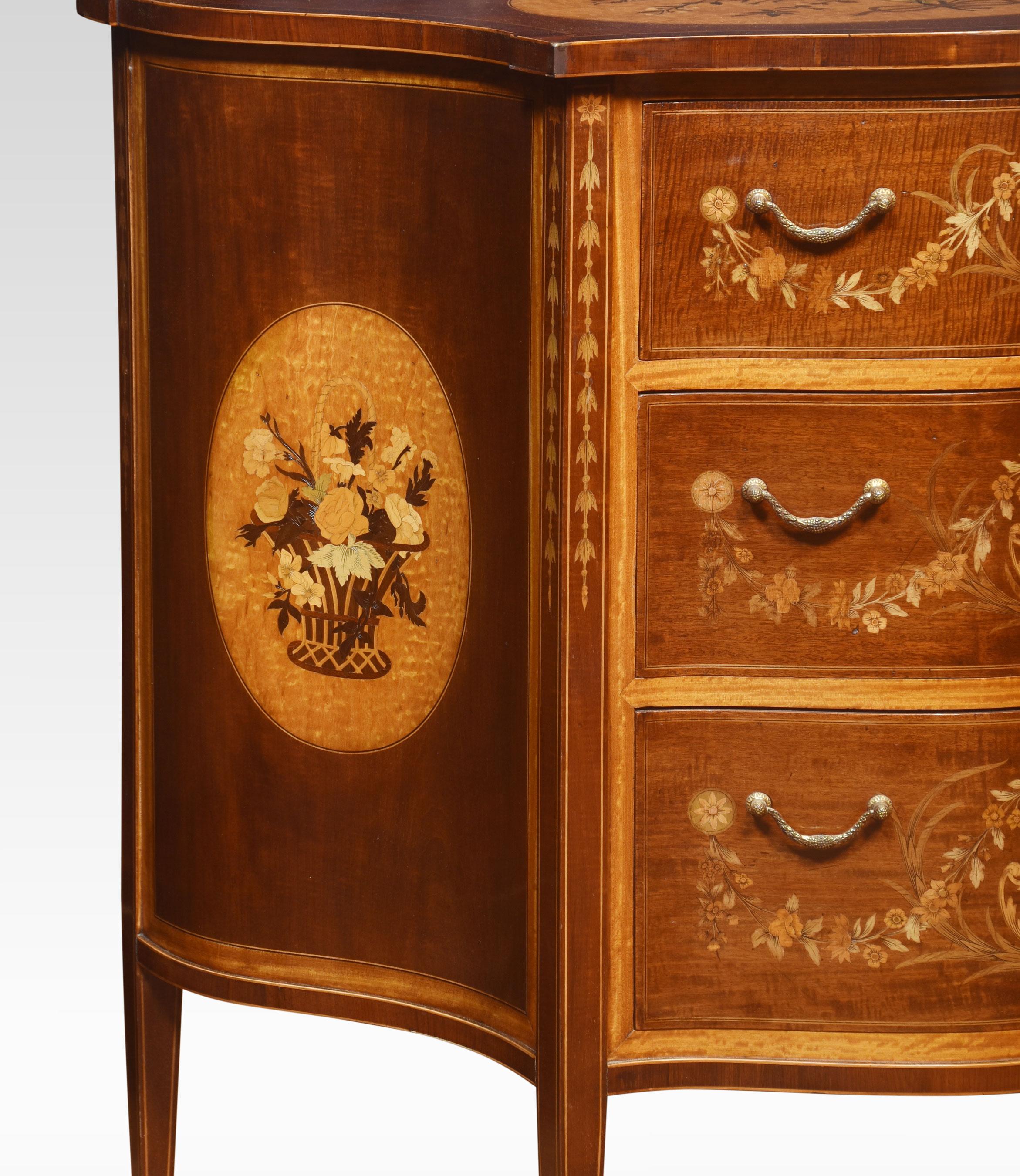 British Near Pair of Edwards and Roberts Chest of Drawers For Sale