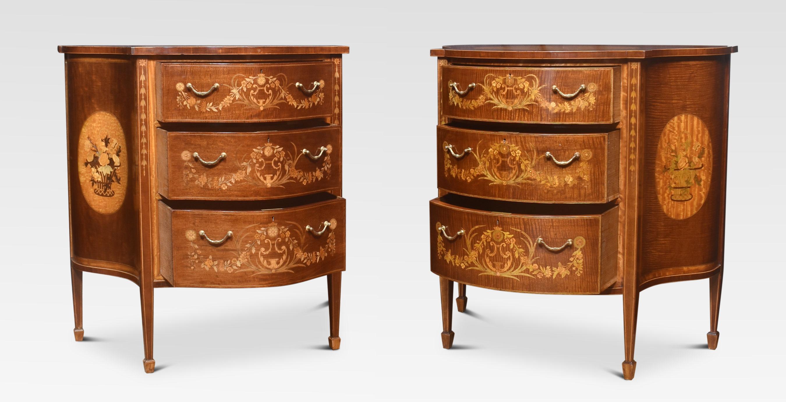 19th Century Near Pair of Edwards and Roberts Chest of Drawers For Sale