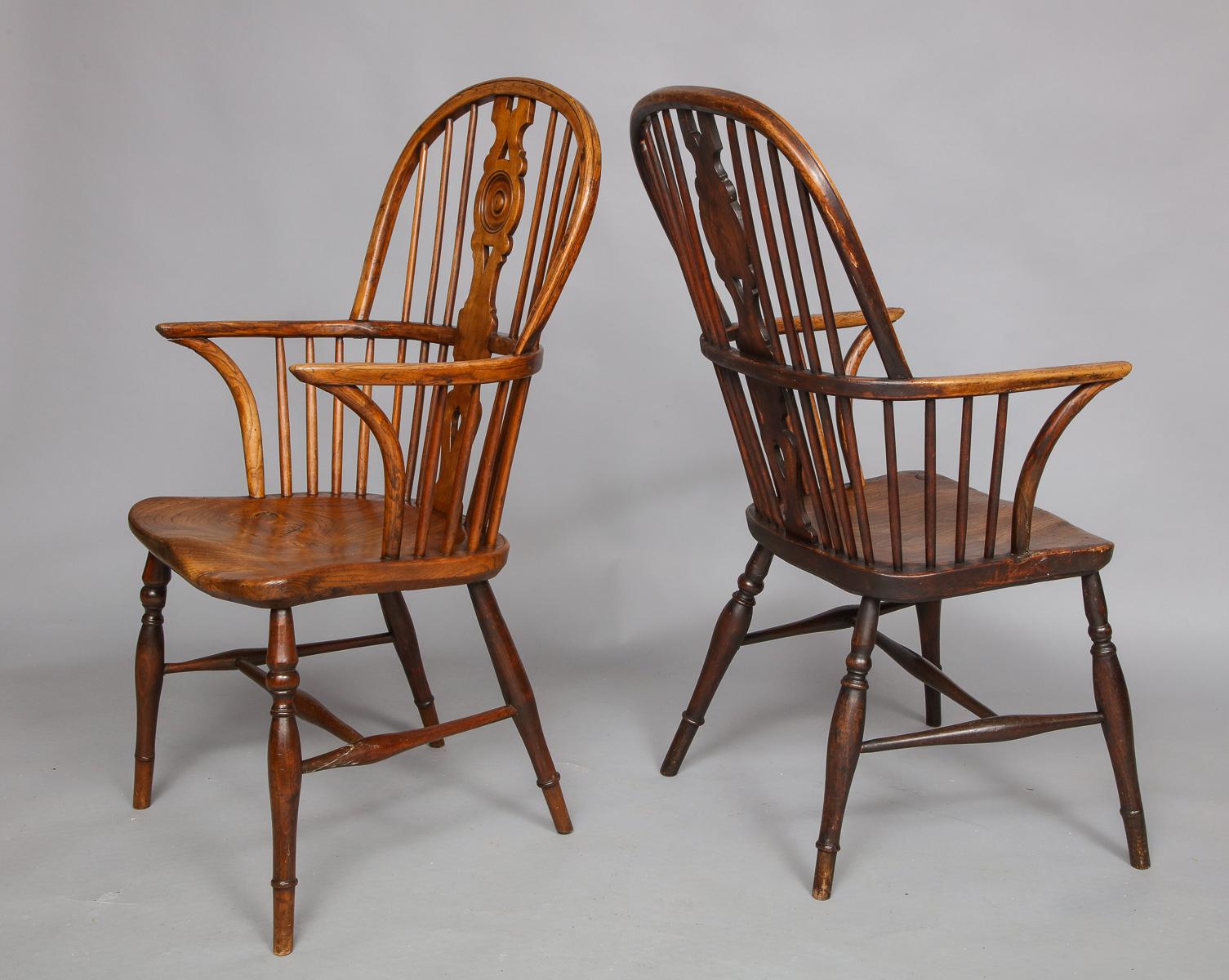Near Pair of English Hoop Back Windsor Armchairs In Good Condition In Greenwich, CT