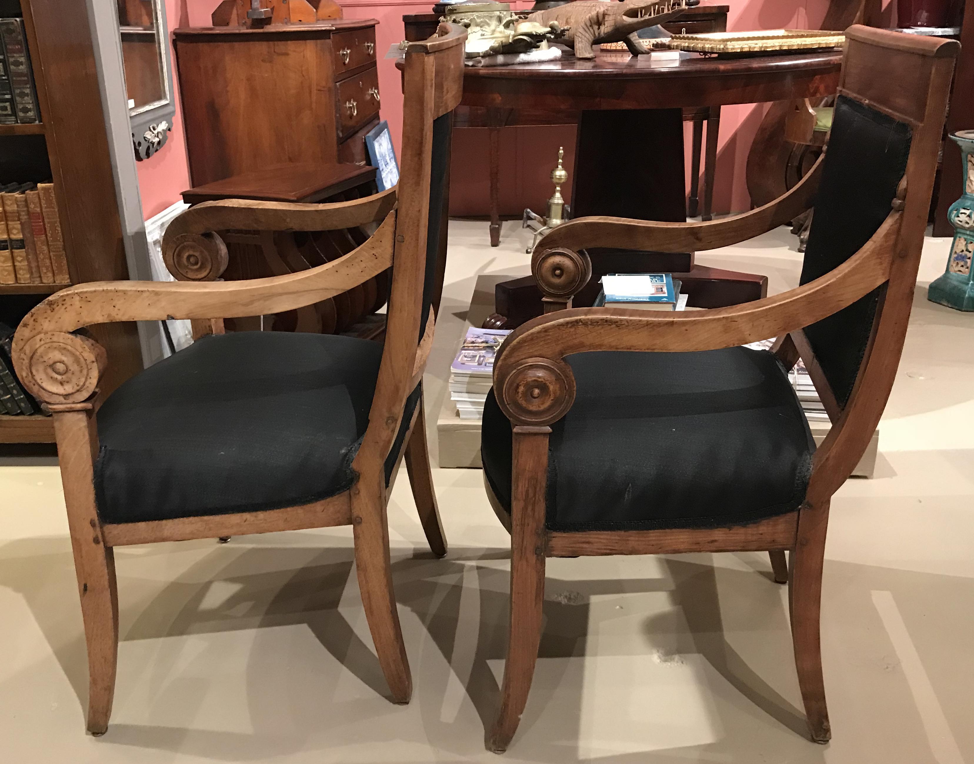 Near Pair of Fruitwood Empire Armchairs, circa 1810 In Good Condition In Milford, NH