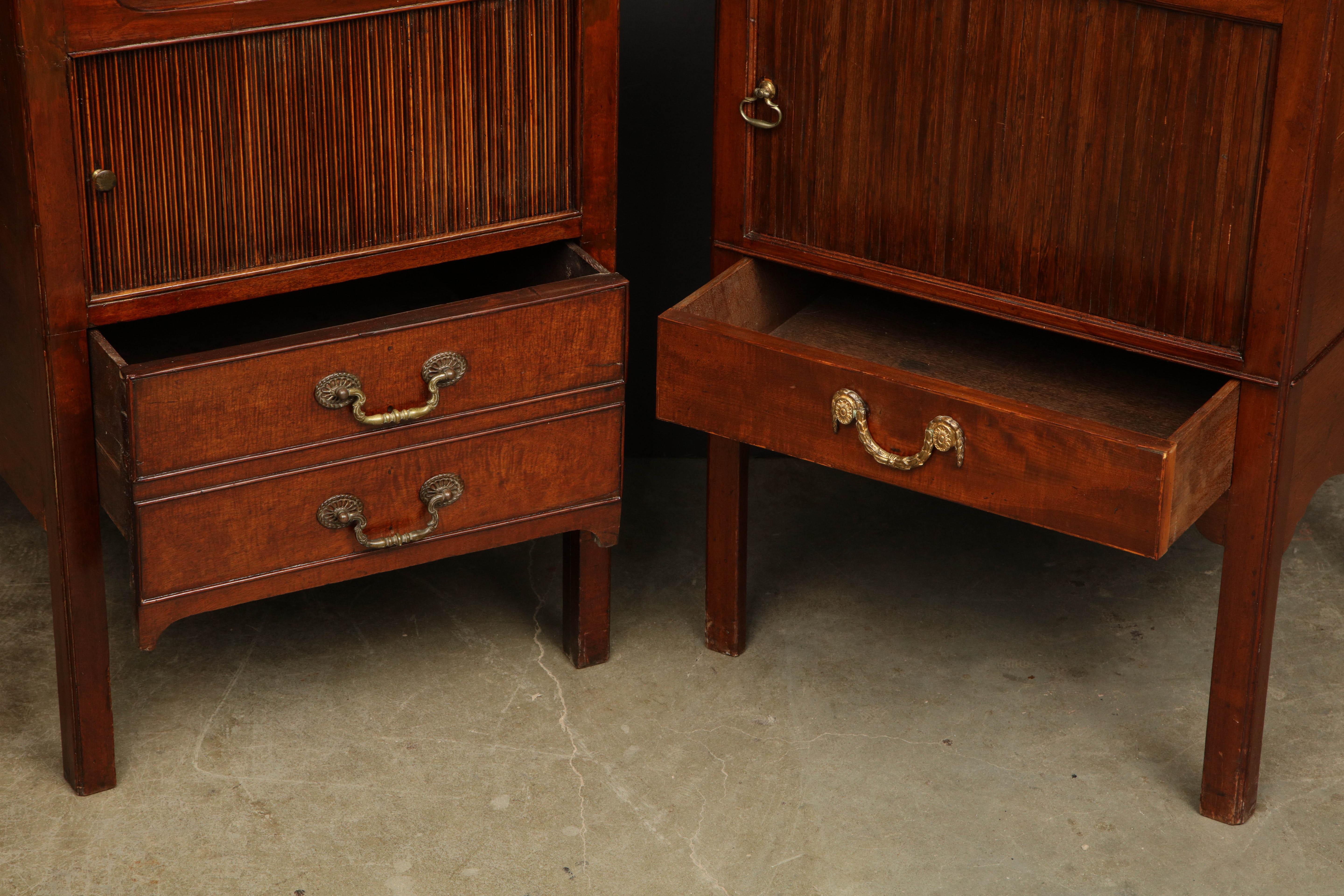 Near Pair of George III Bedside Commodes For Sale 1