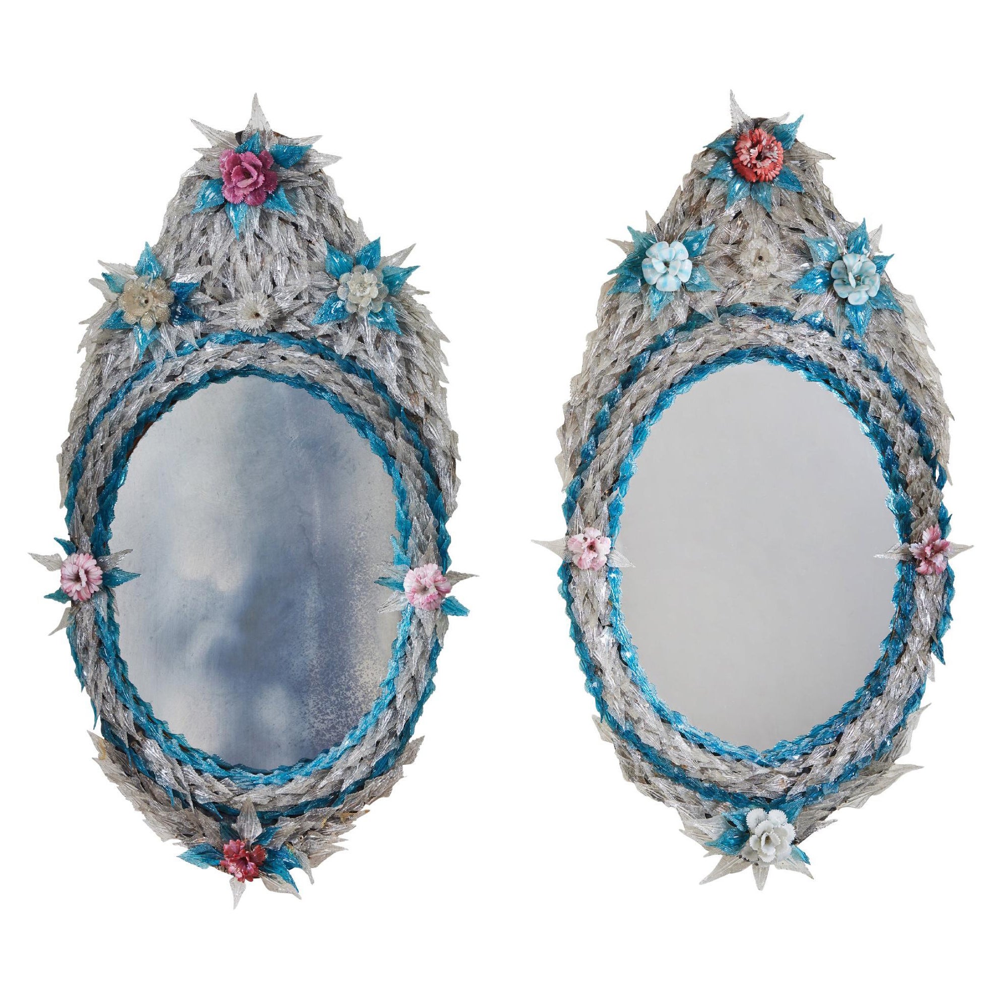 Coppia di specchi ovali veneziani in vendita