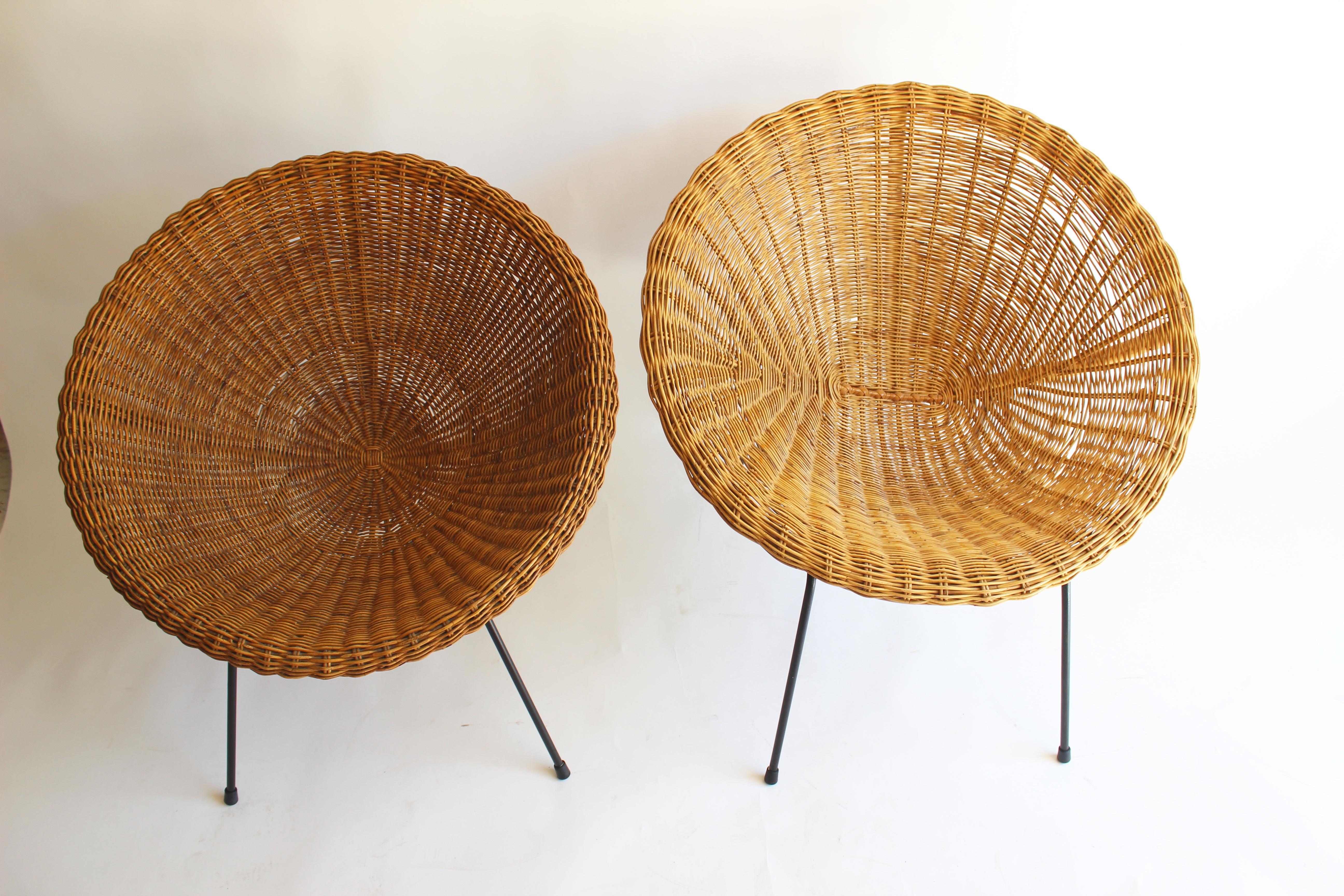 20th Century Near Pair of Rattan Lounge Chairs in the Style of Franco Albini