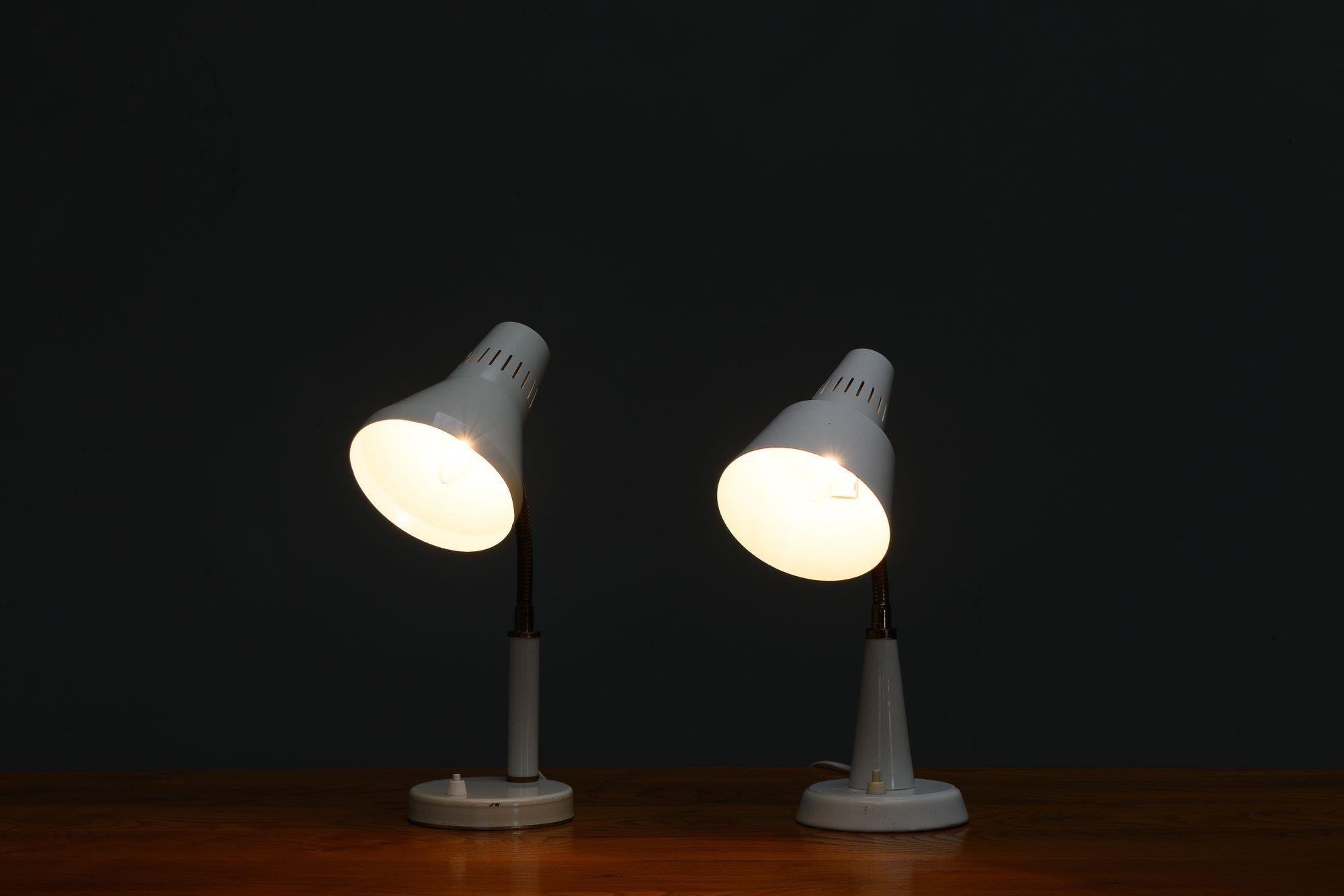 Near Pair of Swedish Mid-Century Lamps In Good Condition For Sale In London, England